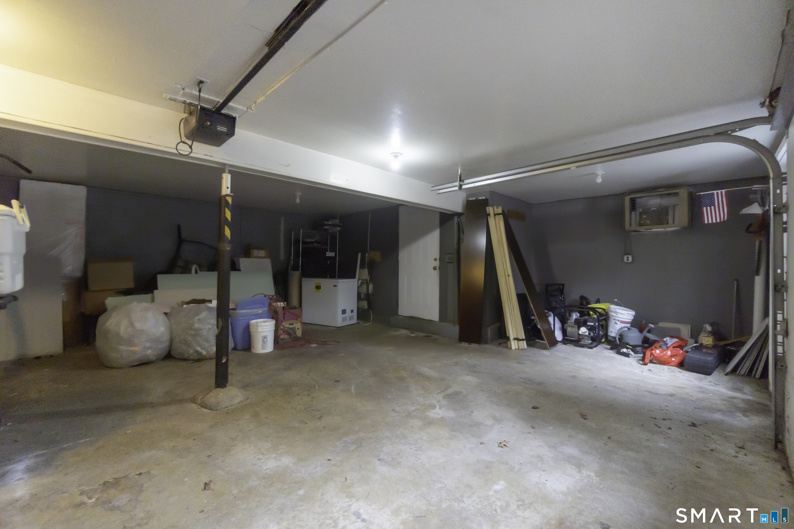 33 Colonial 9 Road Property Photo 36