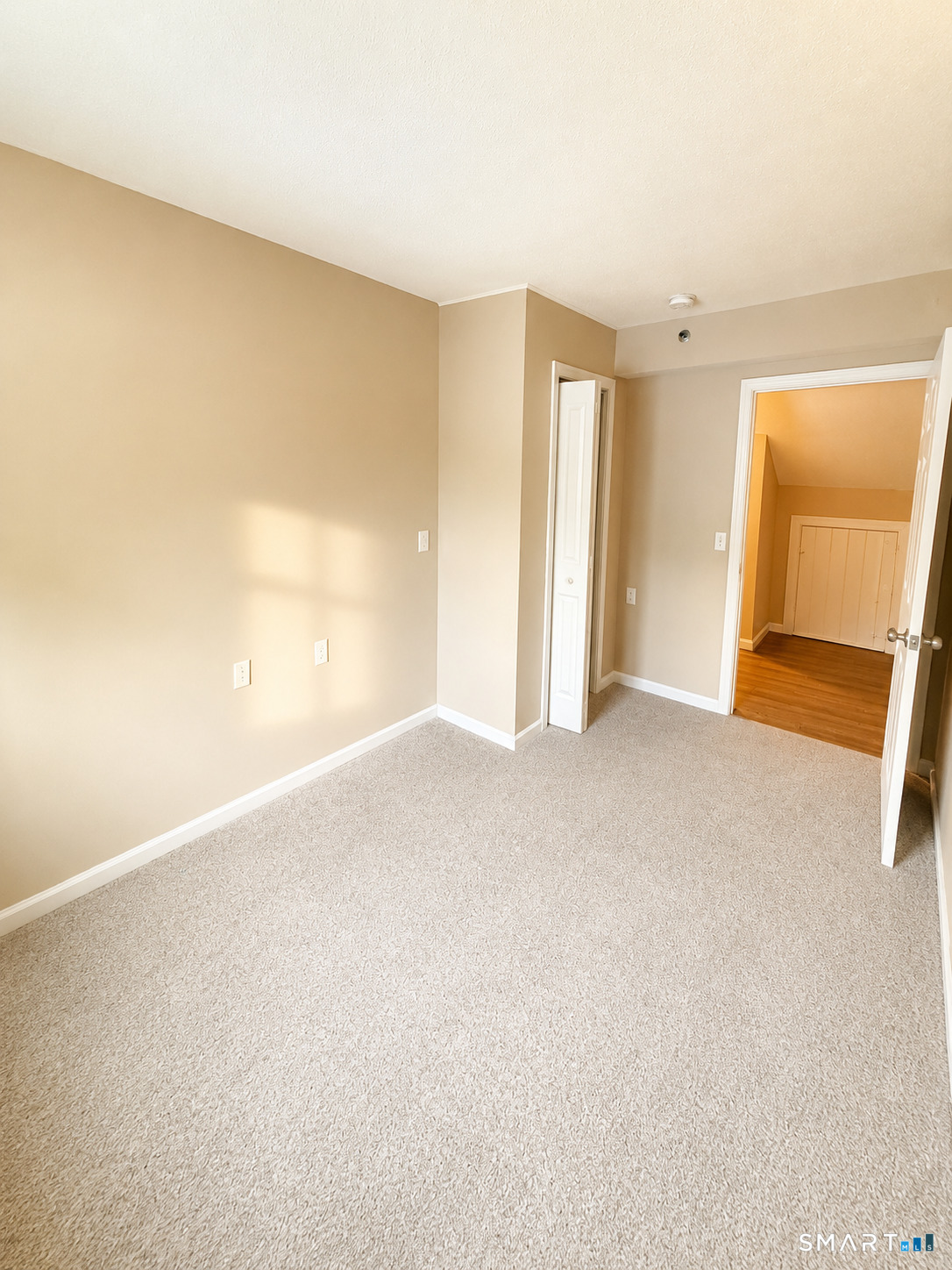 82 Main Street Property Photo 13