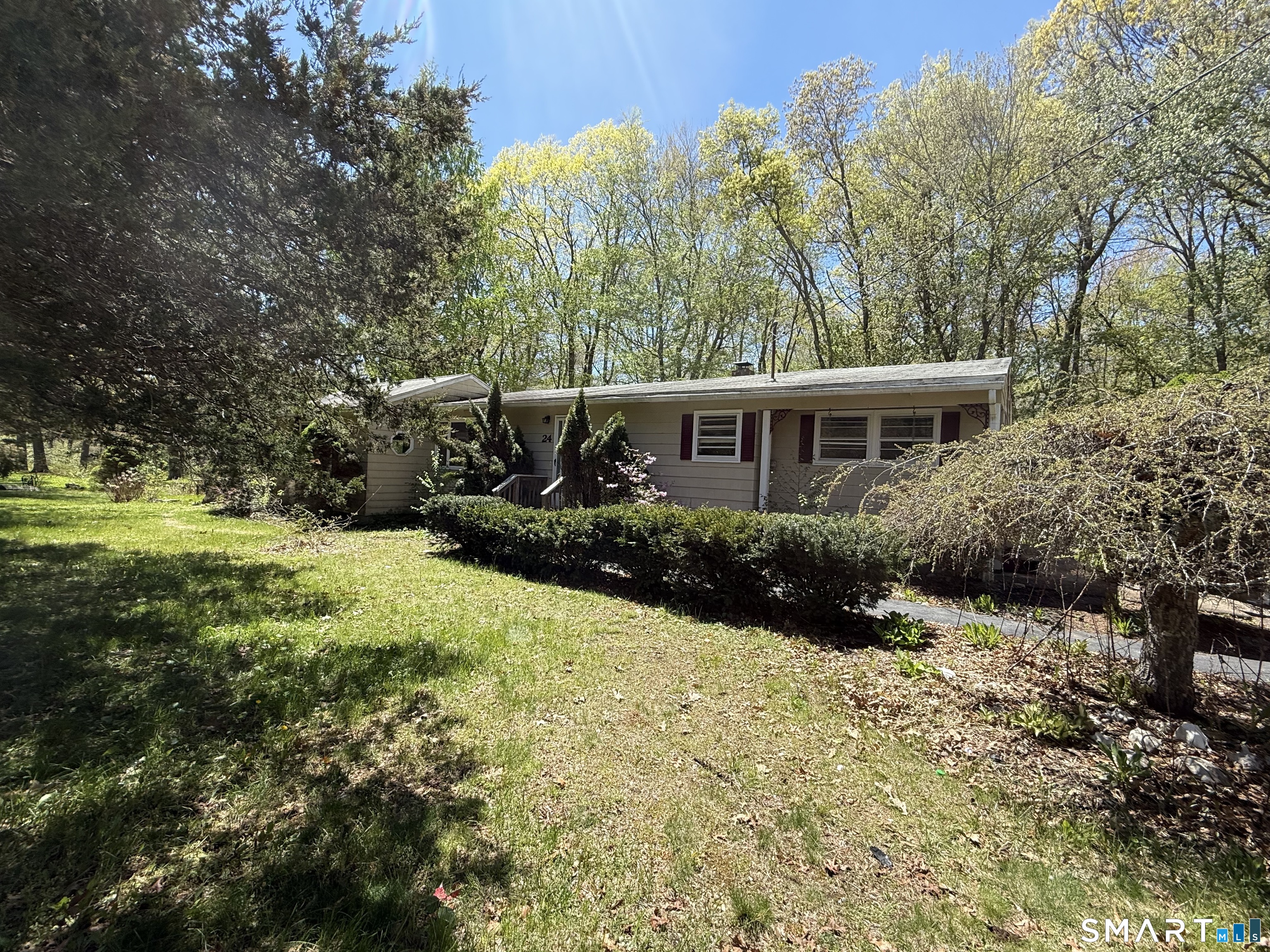 24 Oak Road Property Photo 1