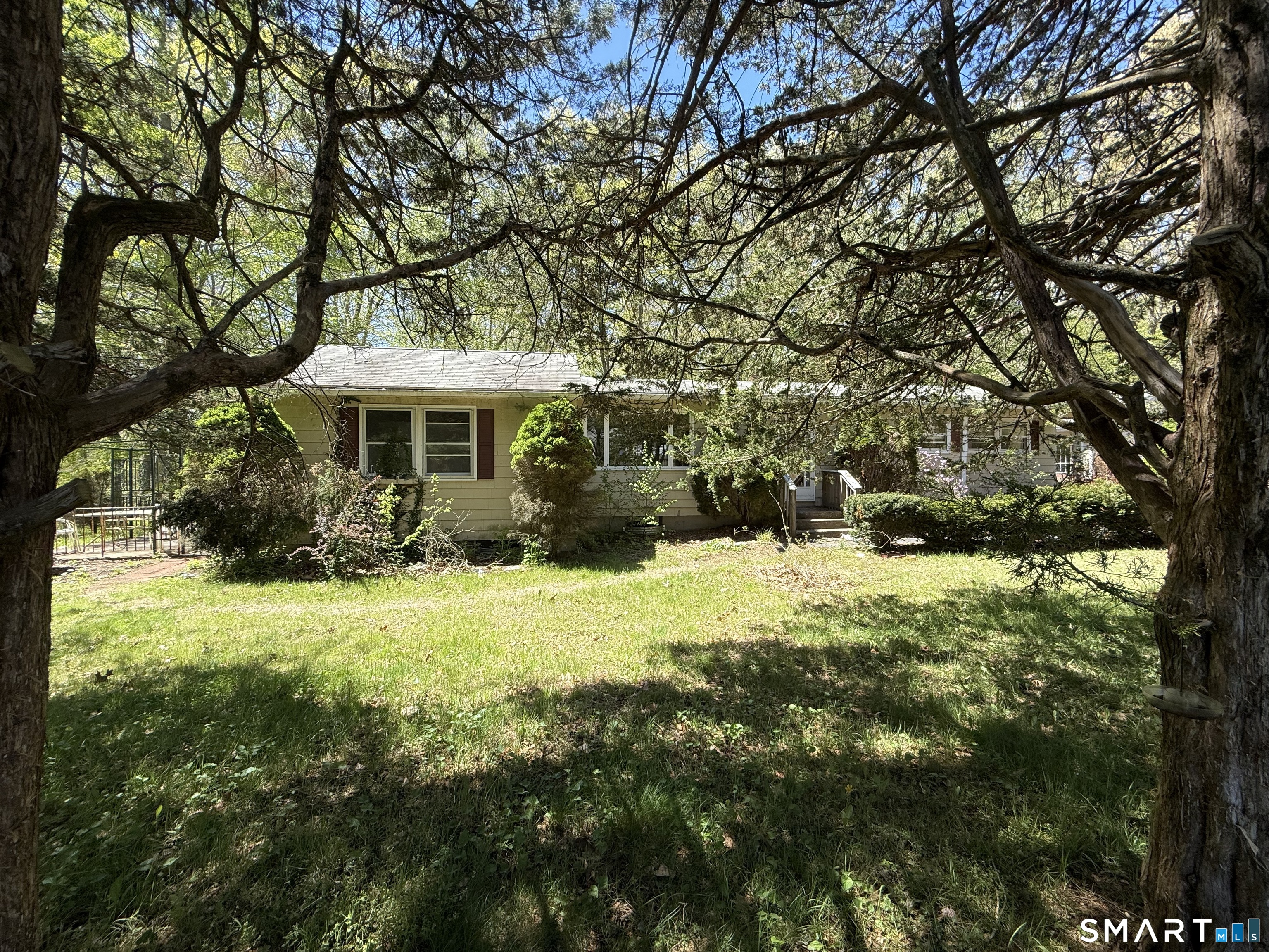 24 Oak Road Property Photo 2