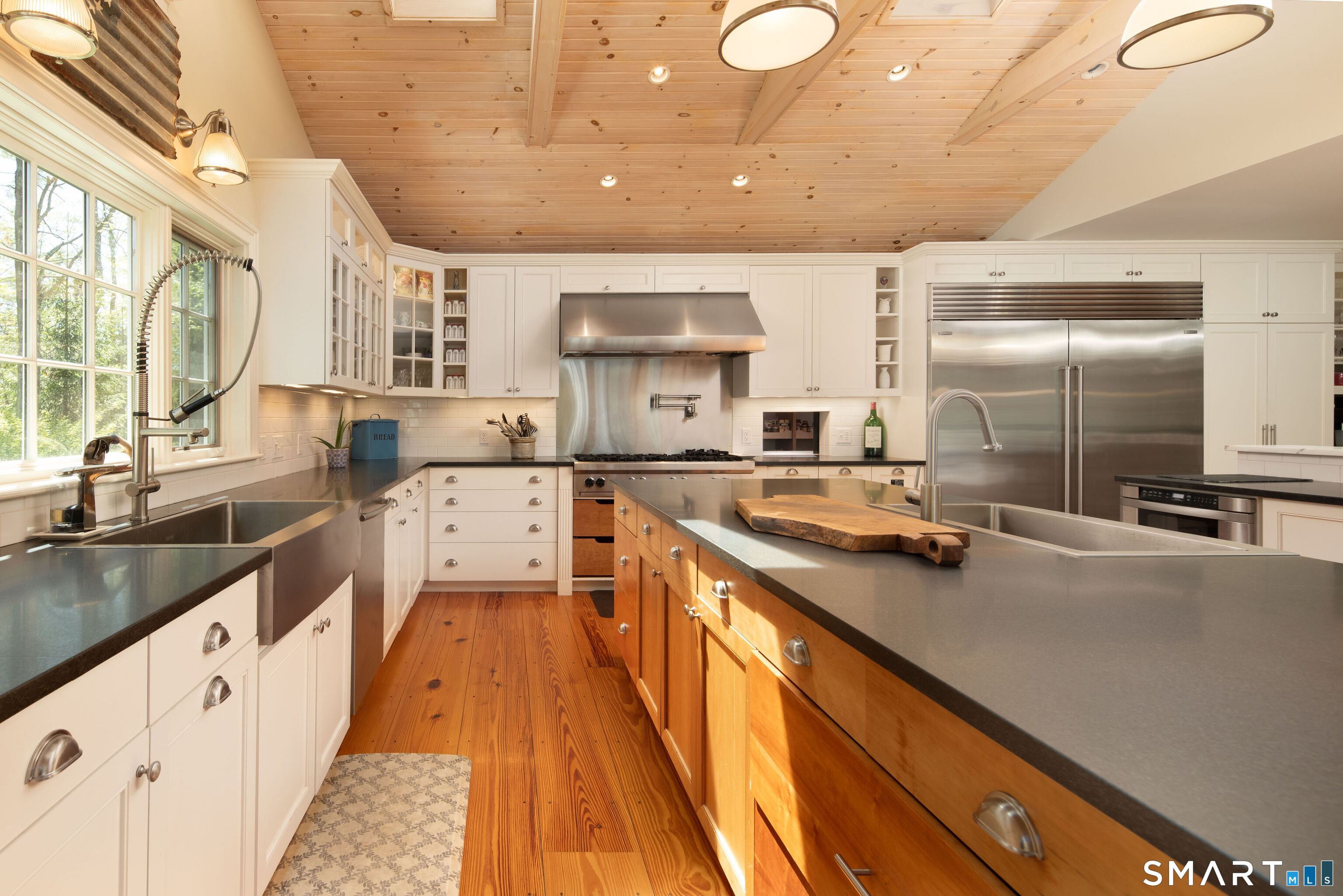 7 Cooper Hill Road Property Photo 6