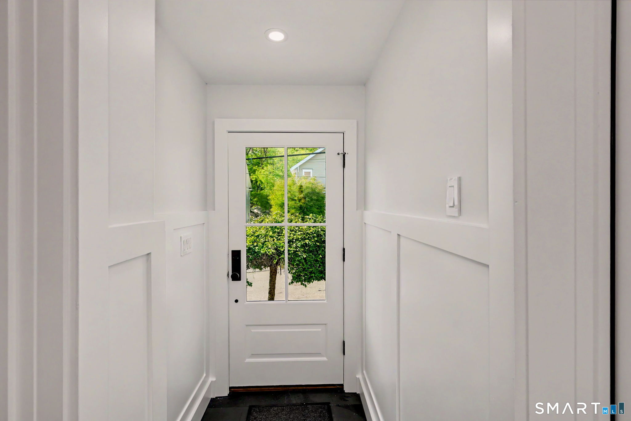 276 Bruce Park Avenue Property Photo 3