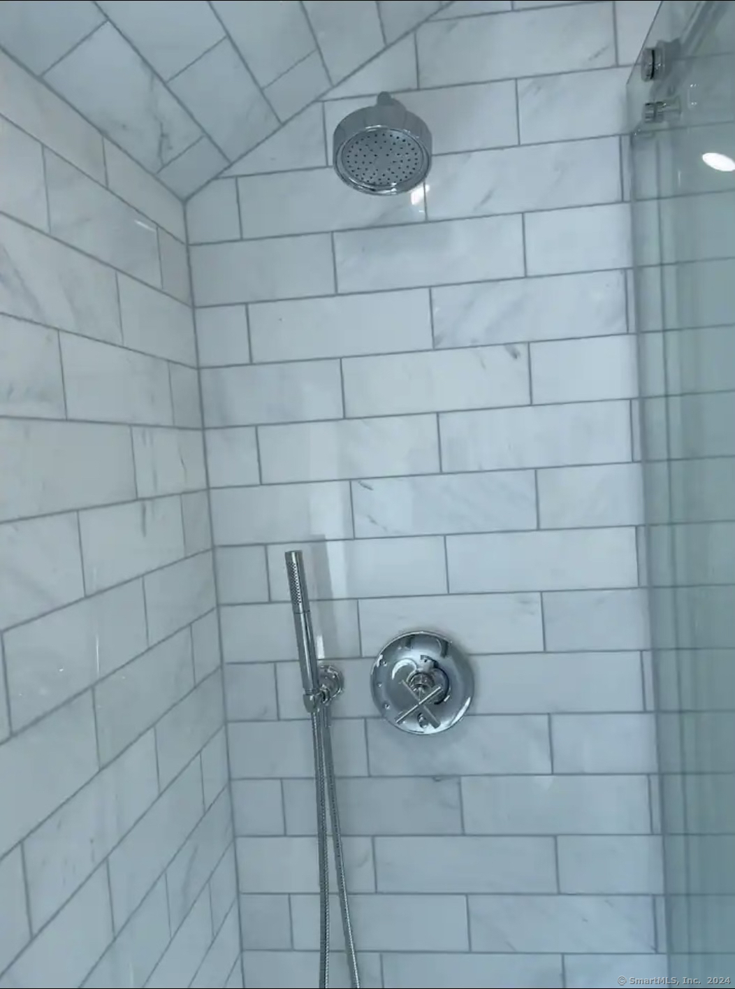 276 Bruce Park Avenue Property Photo 11