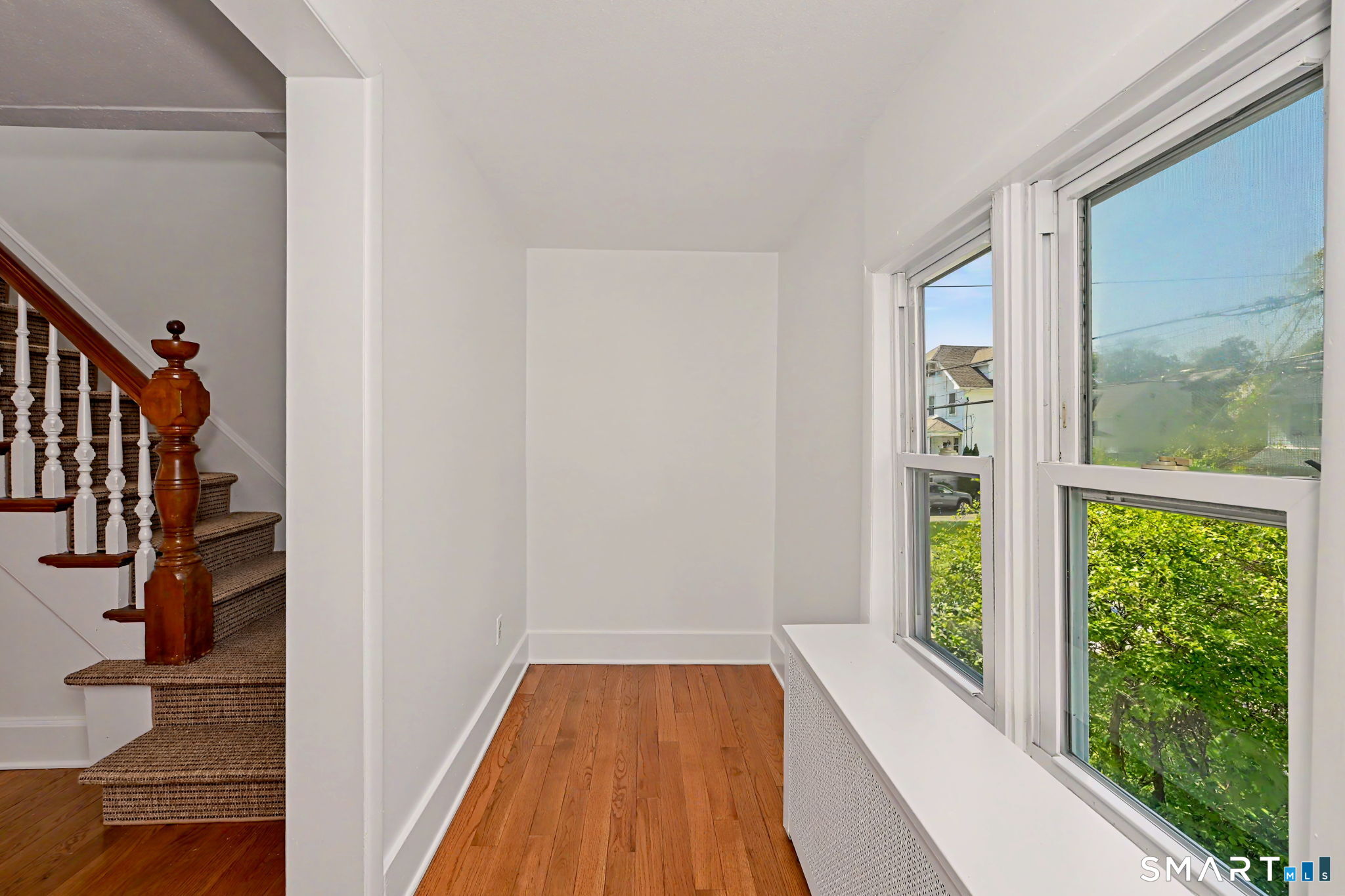 276 Bruce Park Avenue Property Photo 23