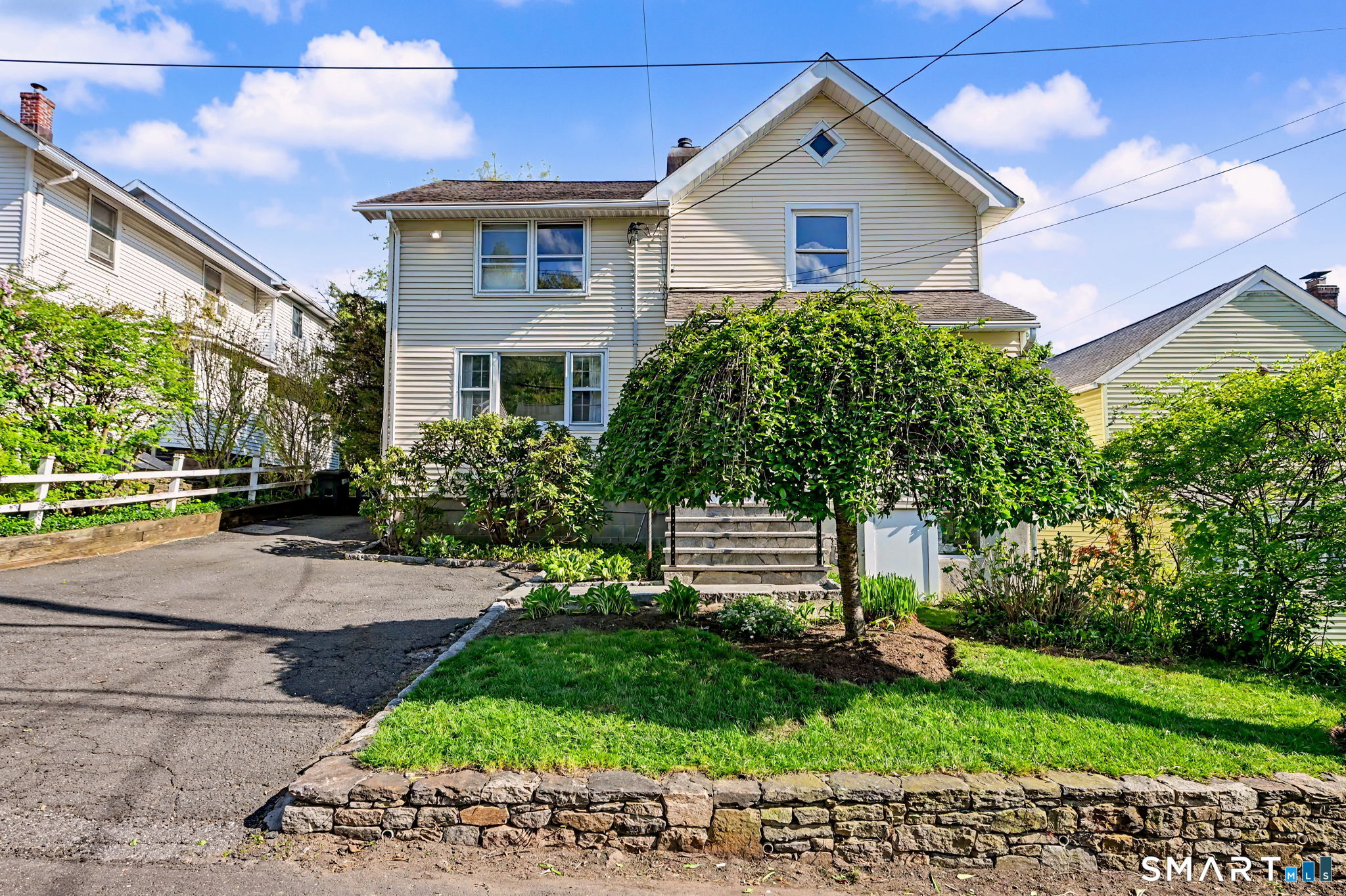 276 Bruce Park Avenue Property Photo 30