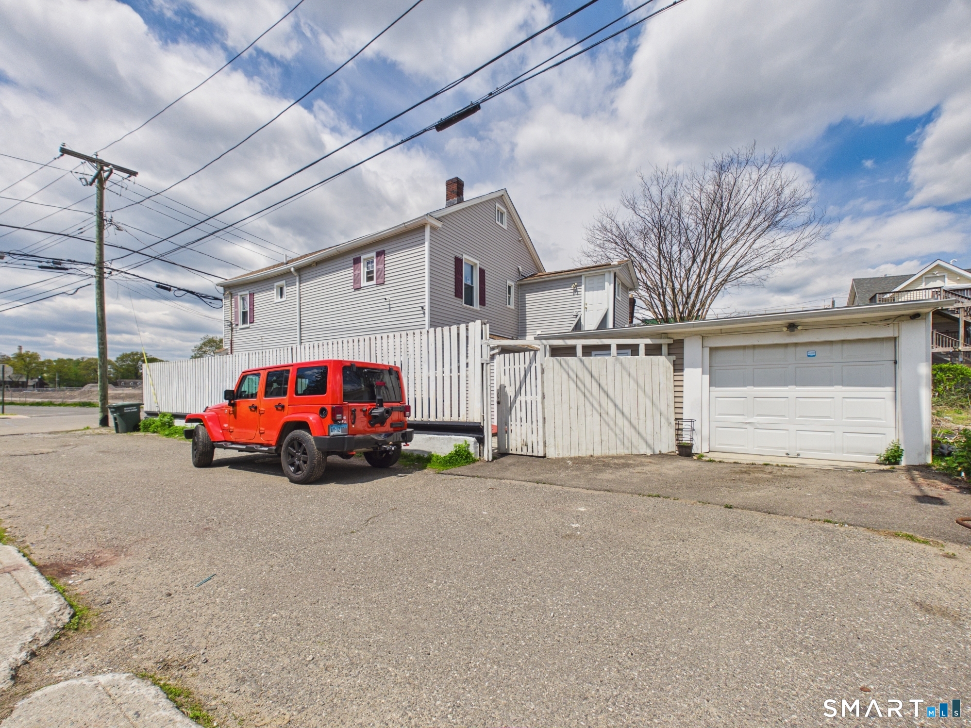 24174079 Property Photo 2