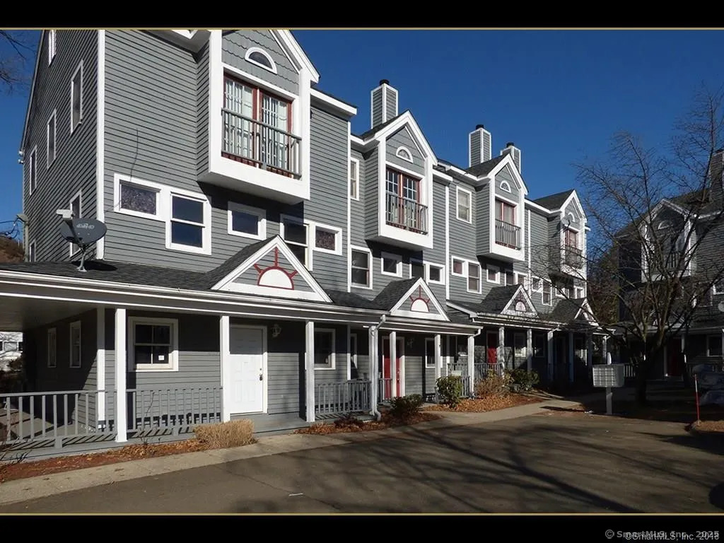 433 Blake 433 Street Property Photo 1