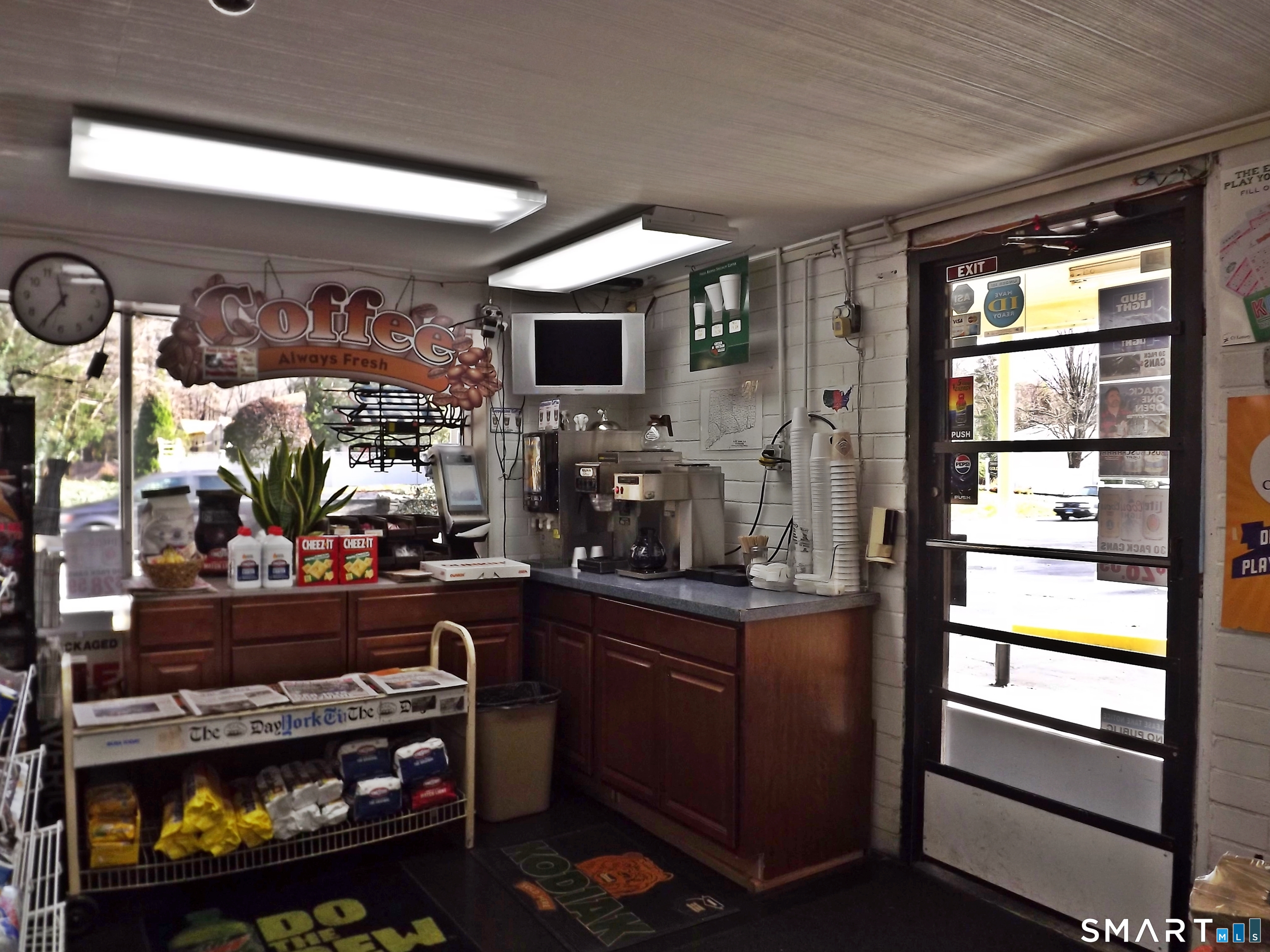 24174110 Property Photo 18
