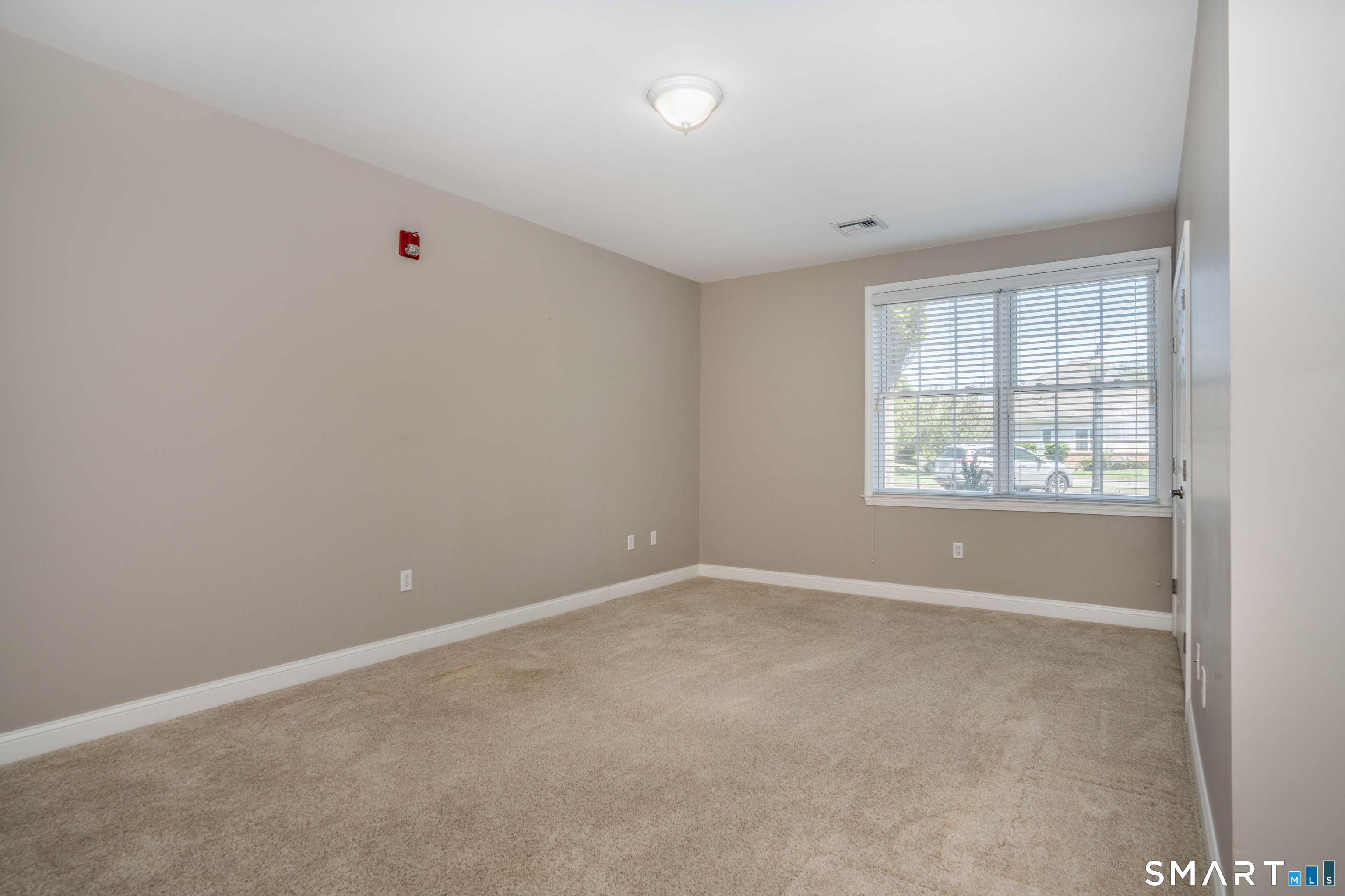 25 Cassandra 107 Boulevard Property Photo 18