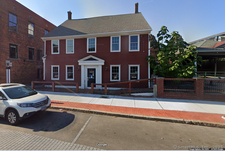 109-111 Bank Street Property Photo 7