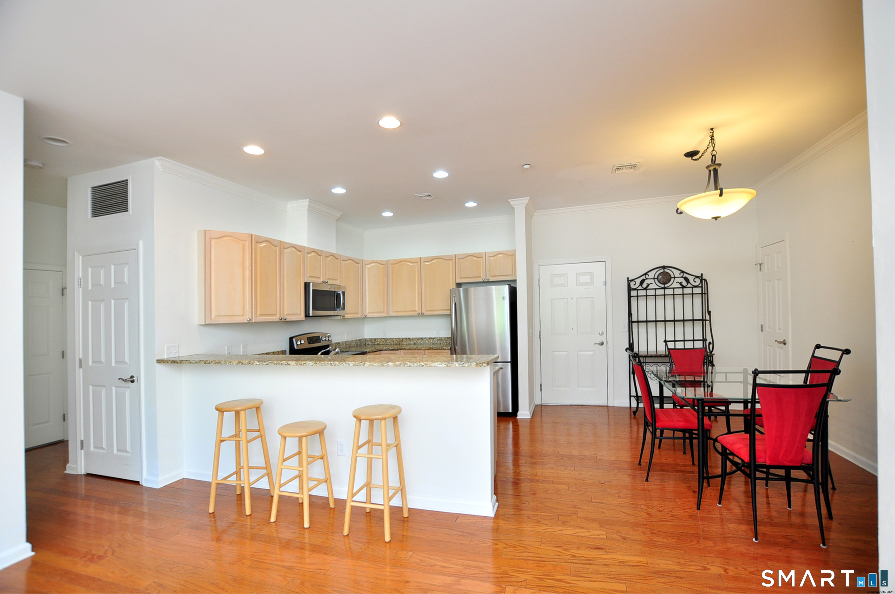 1 King Philip 218 Drive Property Photo 19
