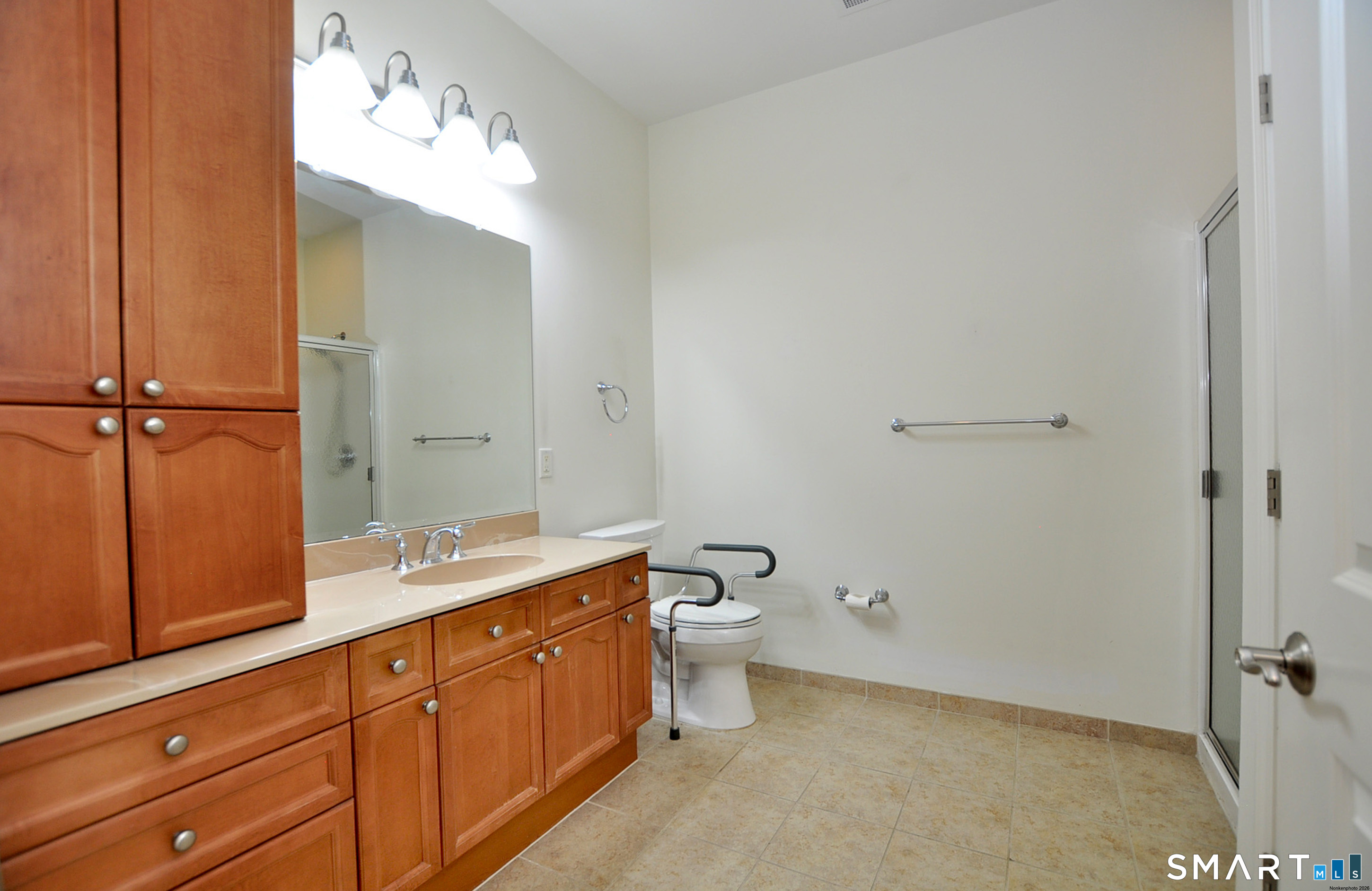 1 King Philip 218 Drive Property Photo 31