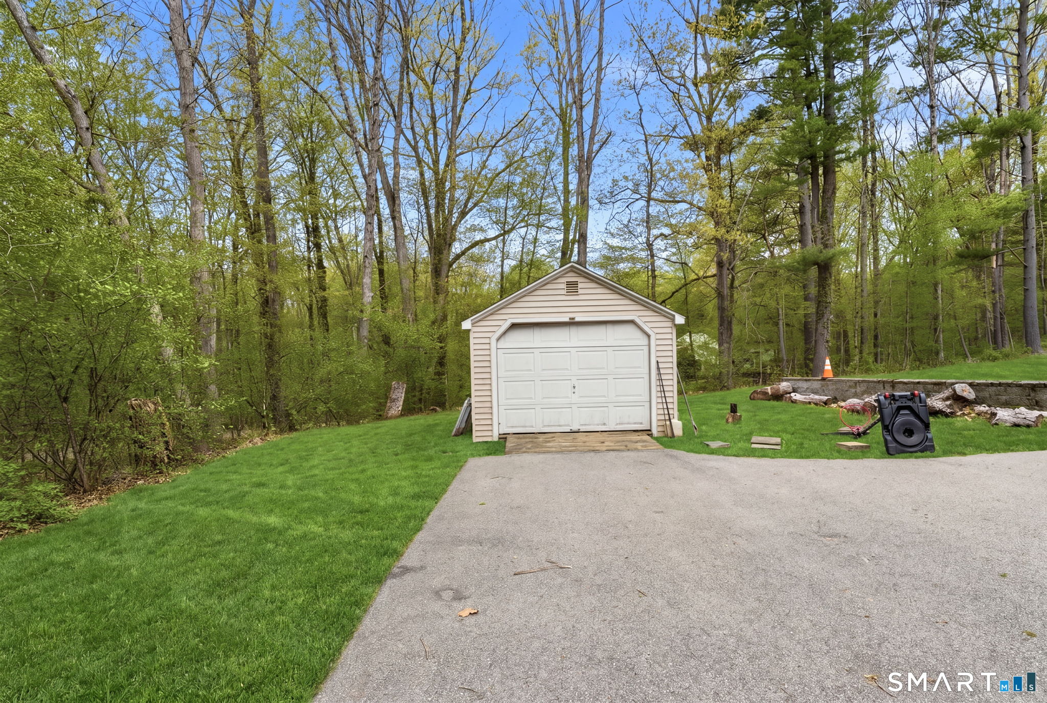 217 Westford Hill Road Property Photo 10