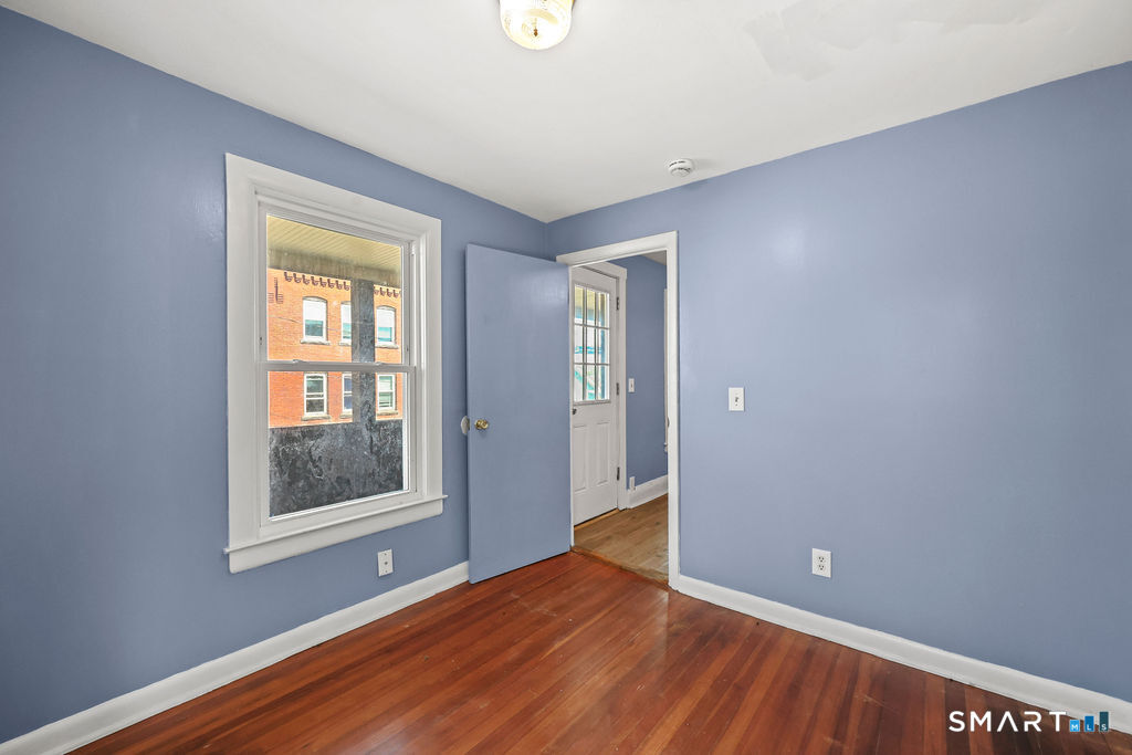 13 Portland Street Property Photo 21