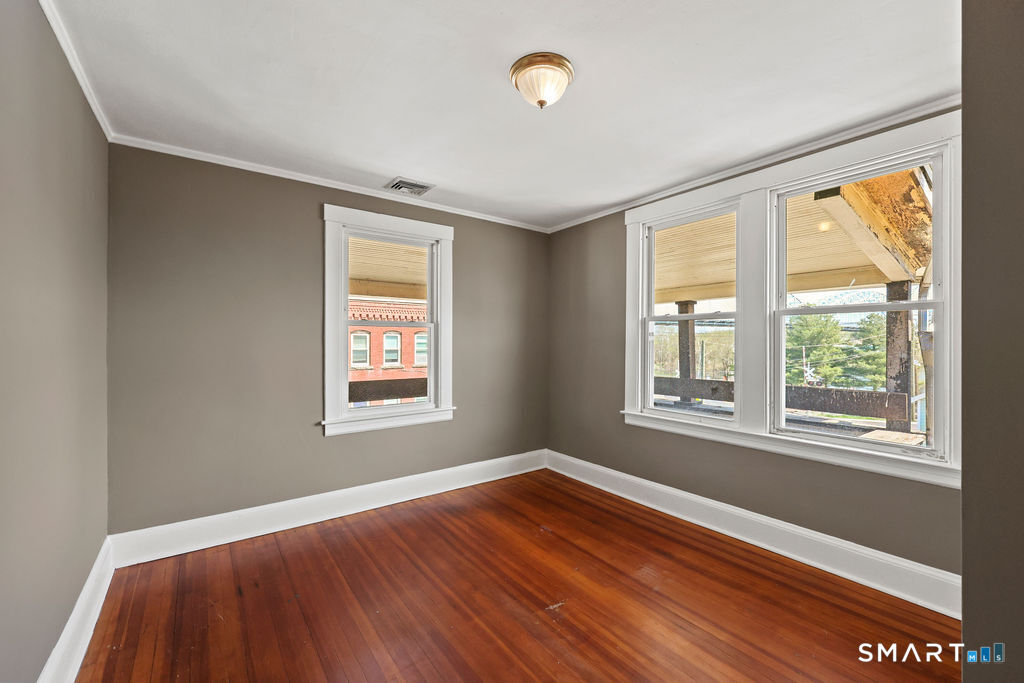 13 Portland Street Property Photo 25