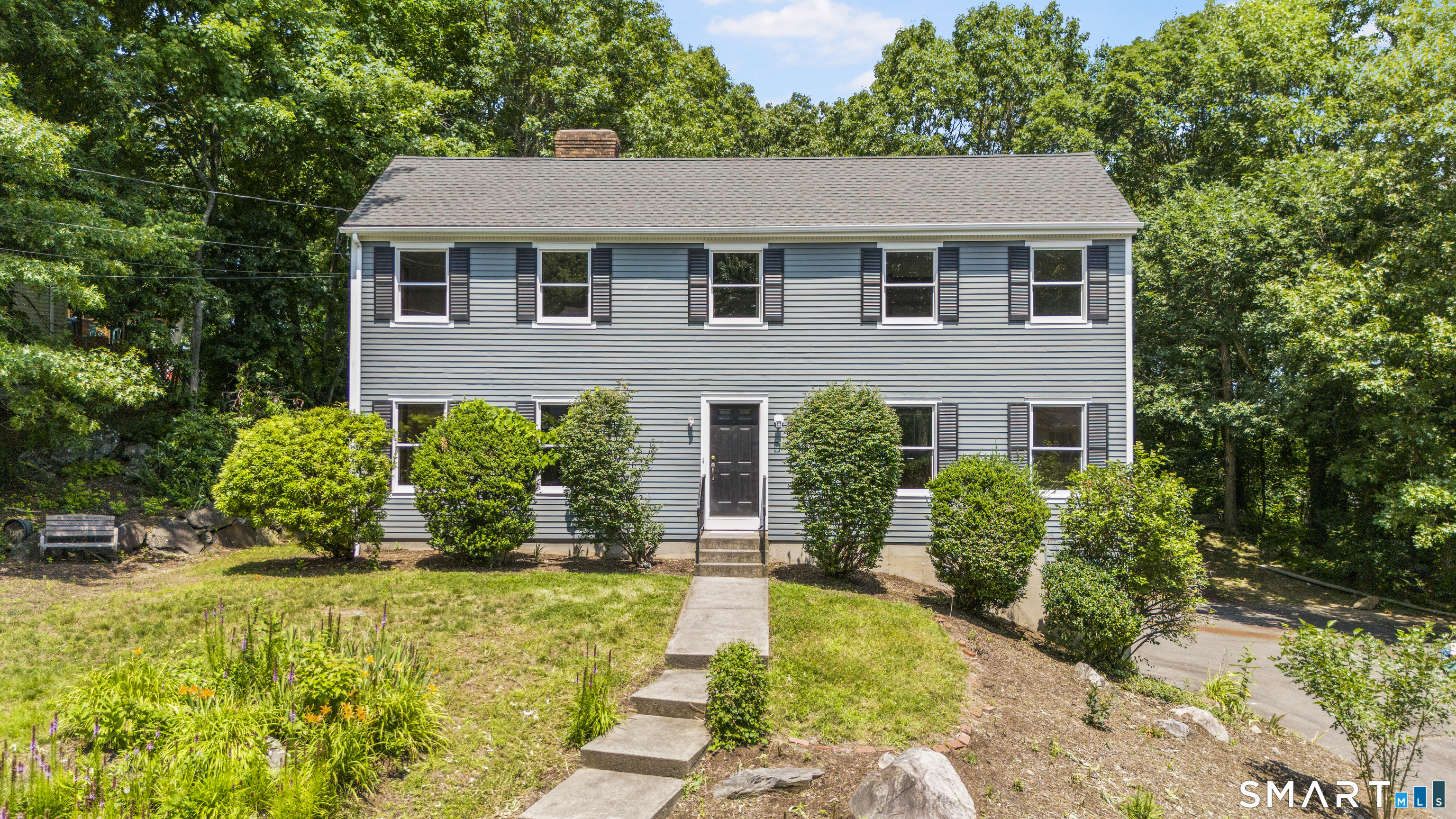 128 Midwood Avenue Property Photo 1