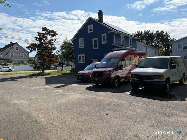 1213 Wood Avenue Property Photo 2