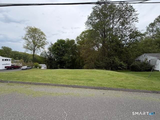 5 Bungay Terrace Property Photo 3