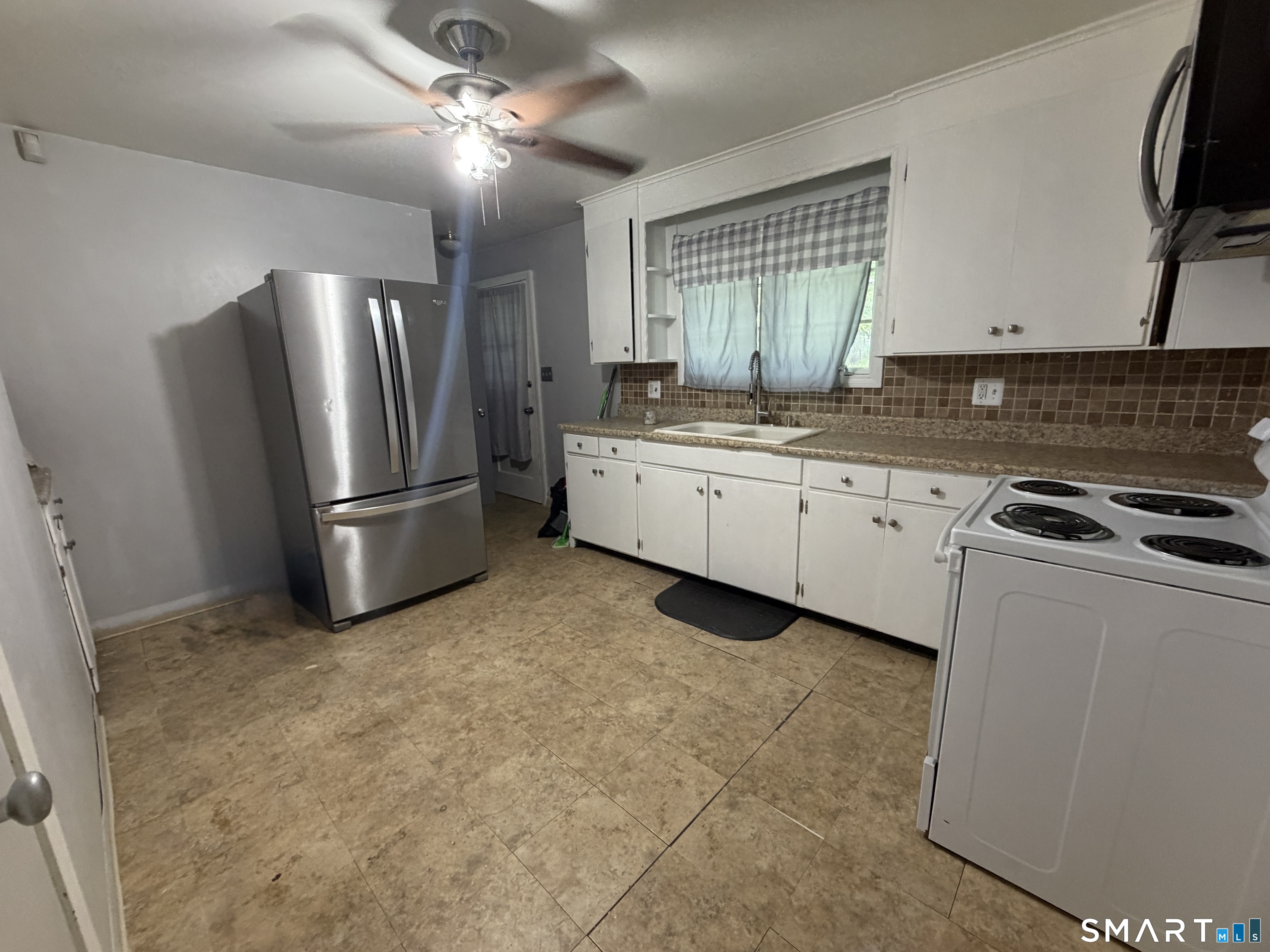 74 Oldham Avenue Property Photo 3