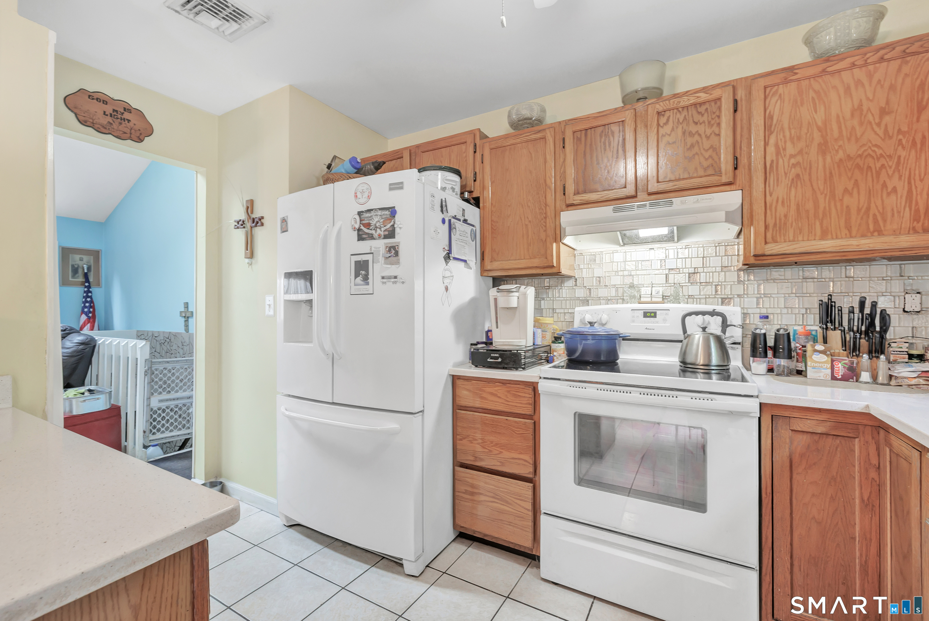 123 River Road Property Photo 8