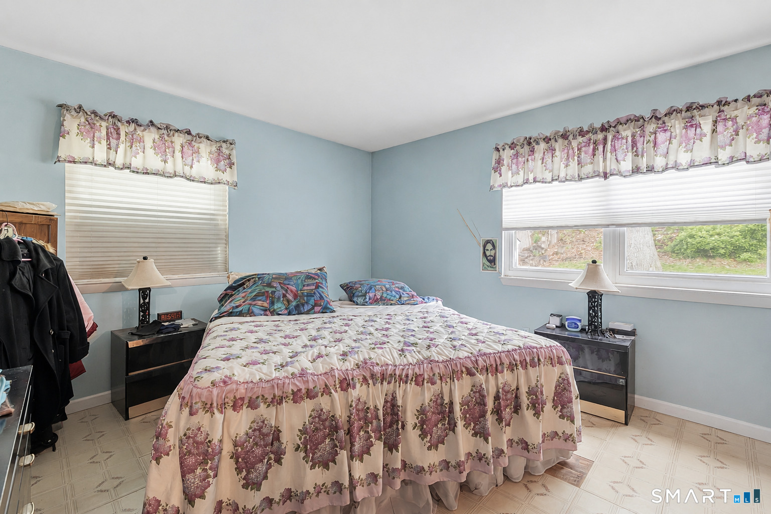 123 River Road Property Photo 11