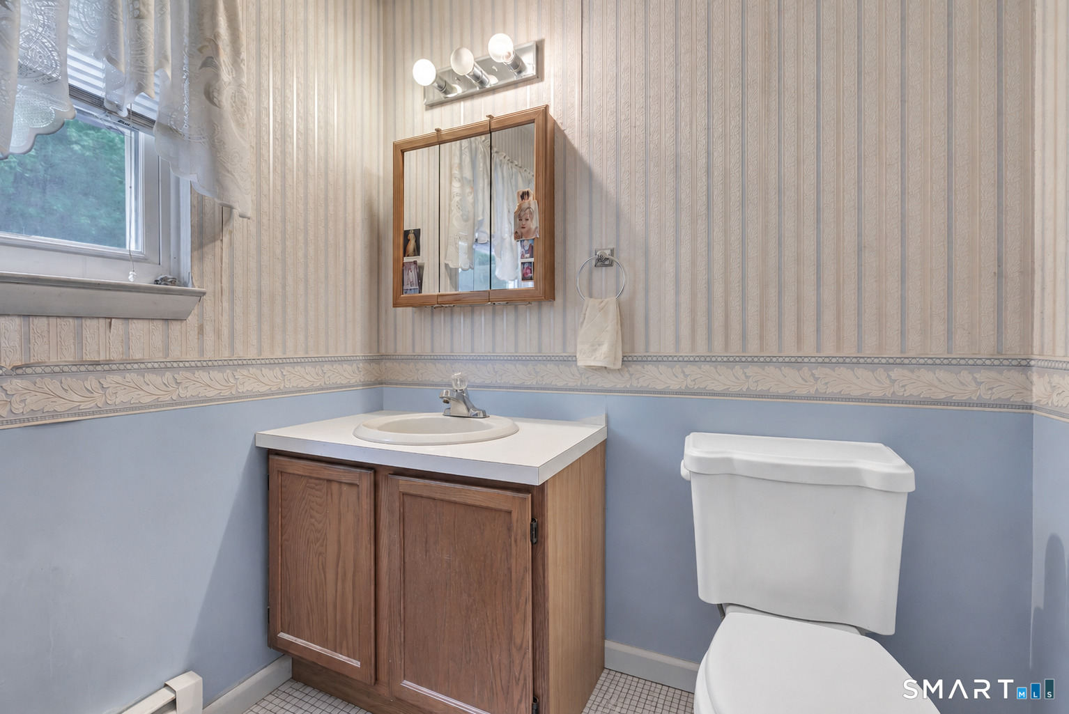 123 River Road Property Photo 13