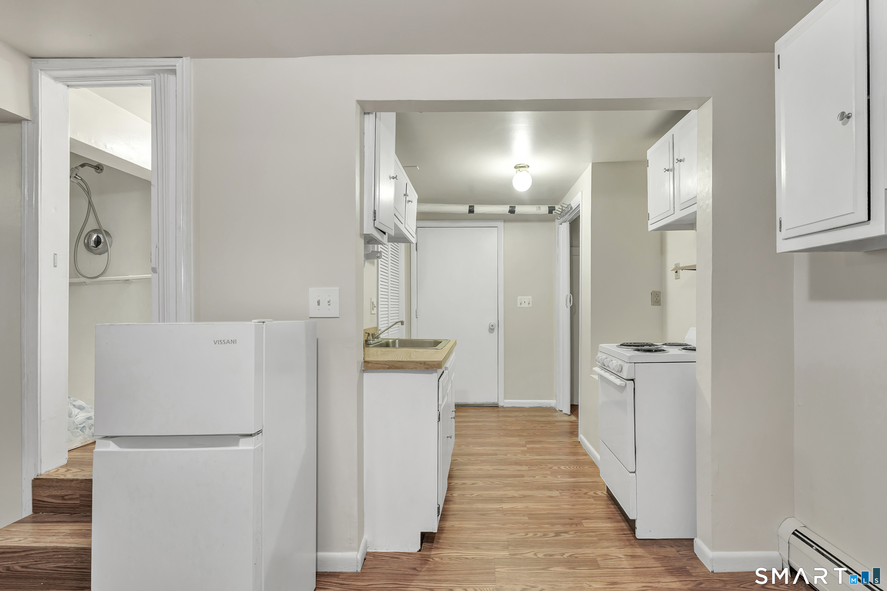 123 River Road Property Photo 21