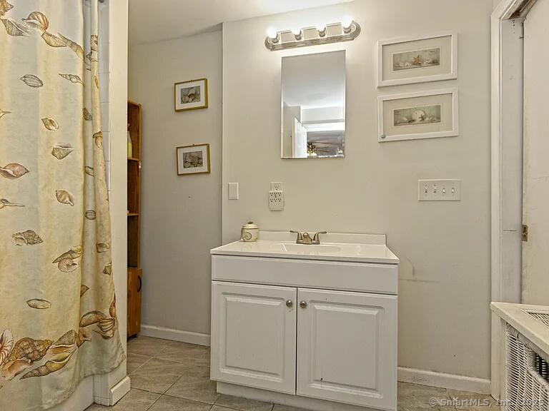 36 Kenwood Road Property Photo 2
