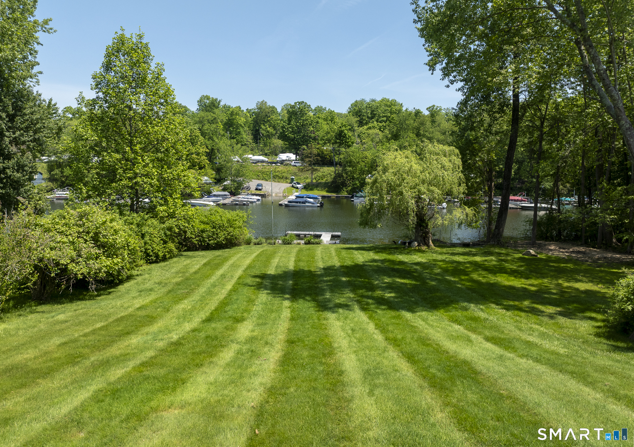 22 Lake Shore North Drive Property Photo 5