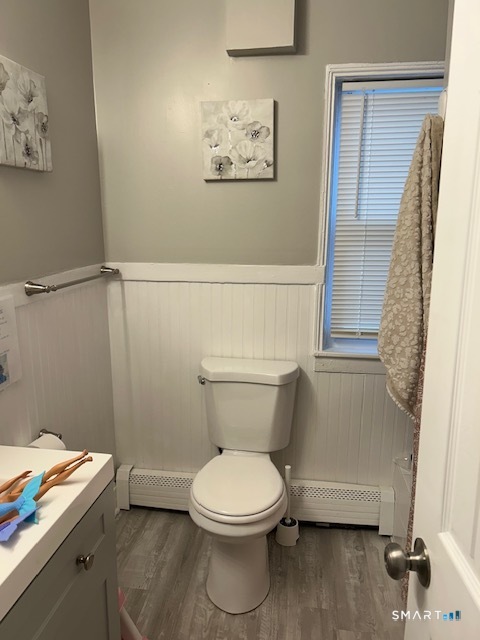 676 East Street Property Photo 5