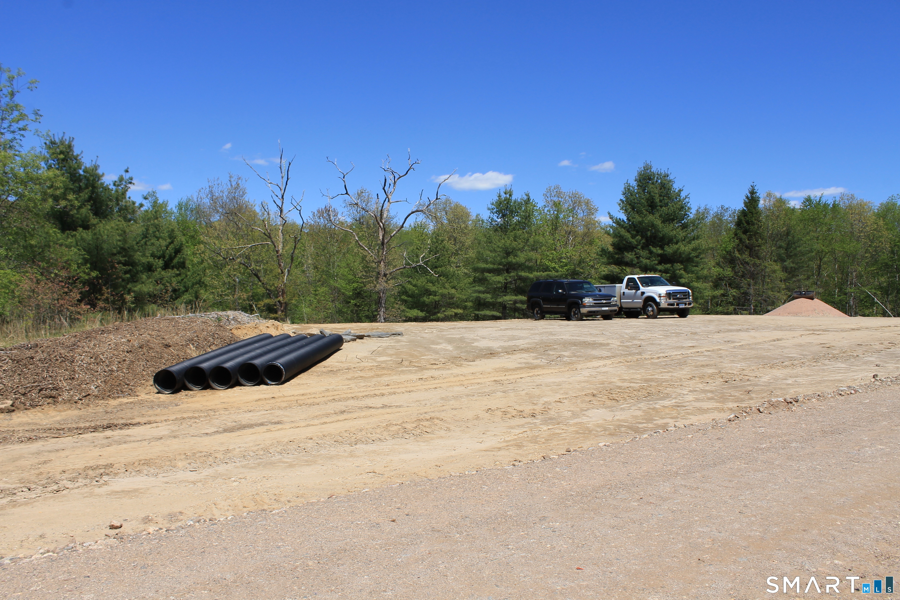 11 Thayer Rd Extension Property Photo 5