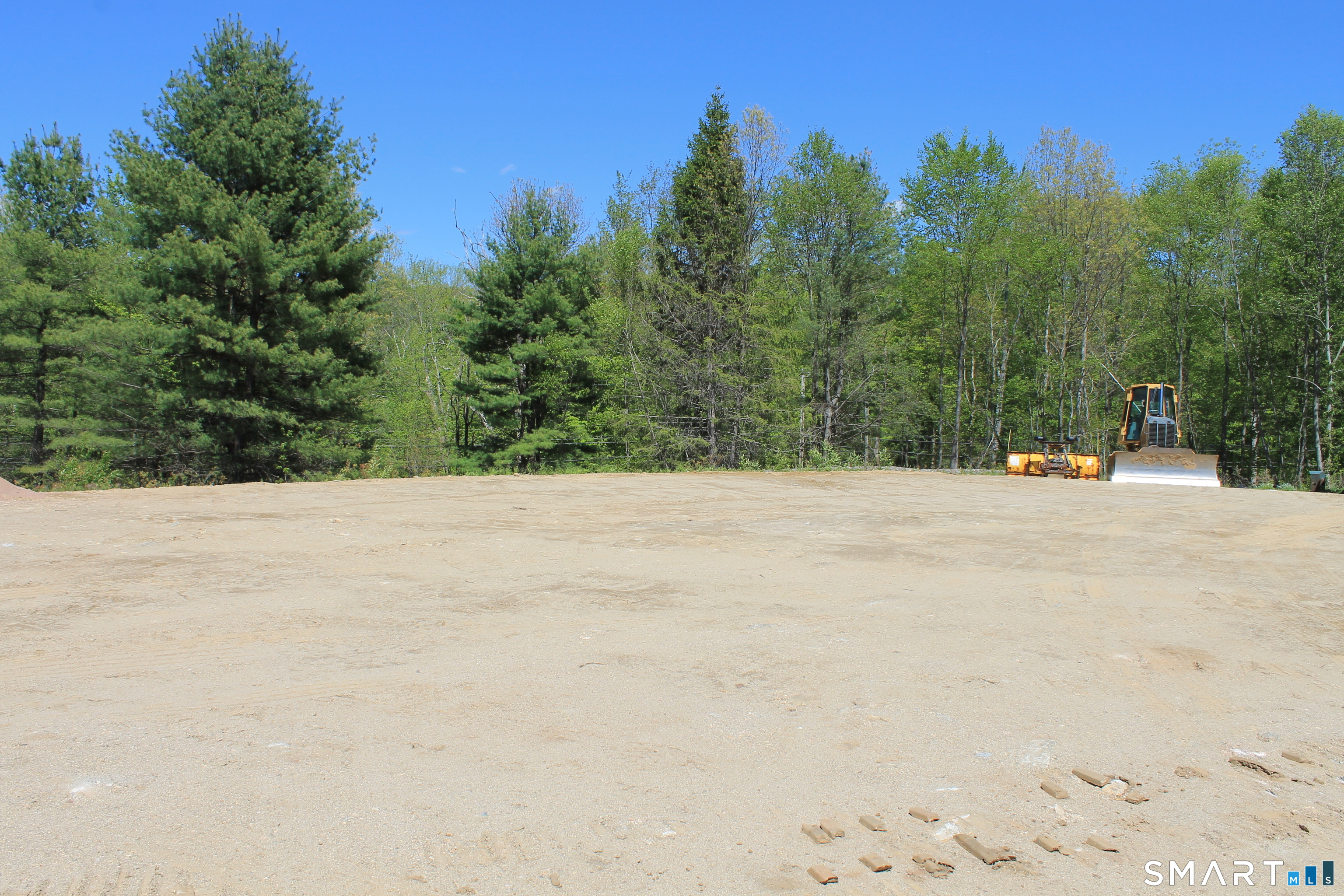 11 Thayer Rd Extension Property Photo 8