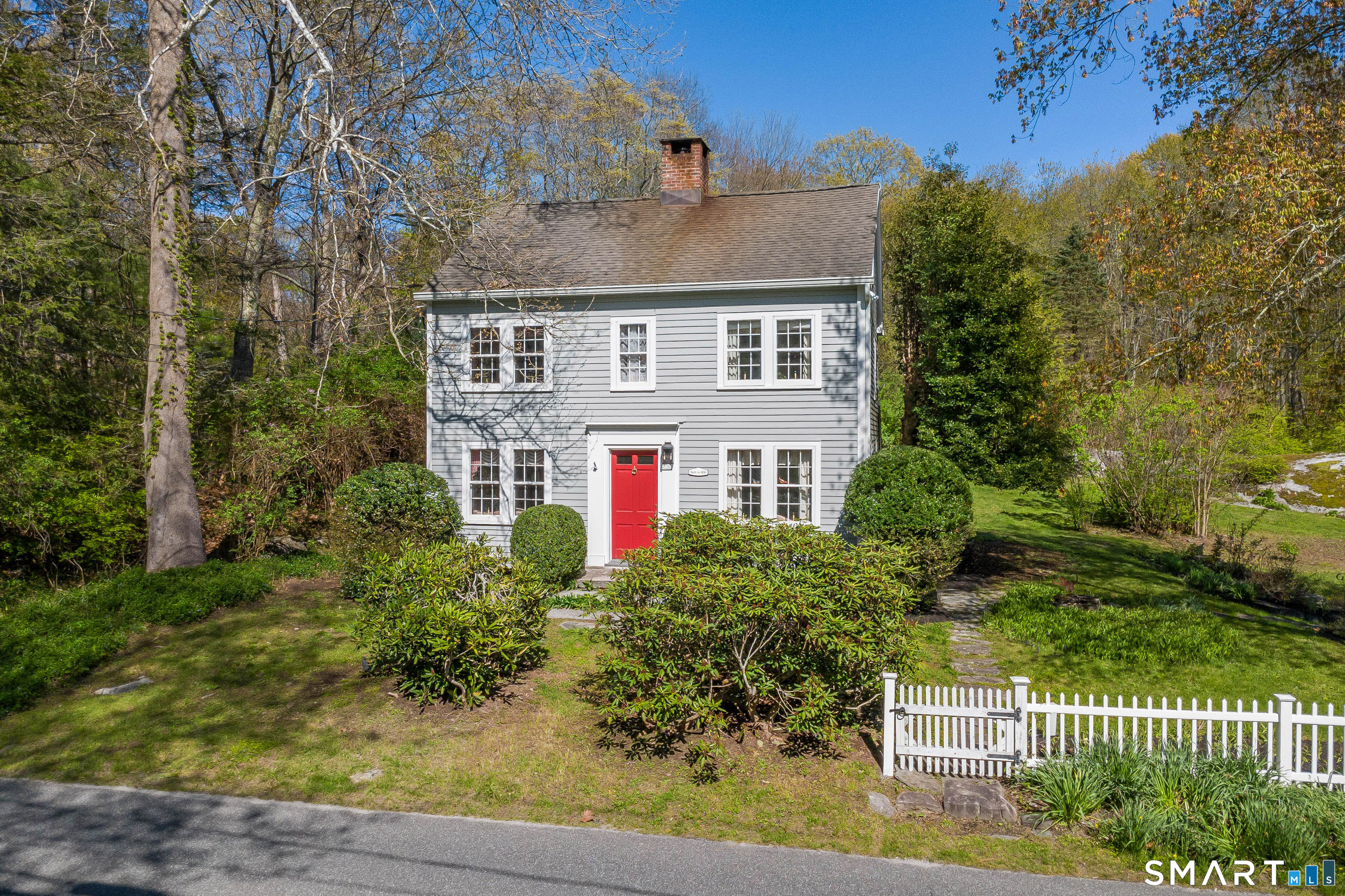 6 High Rock Road Property Photo 3