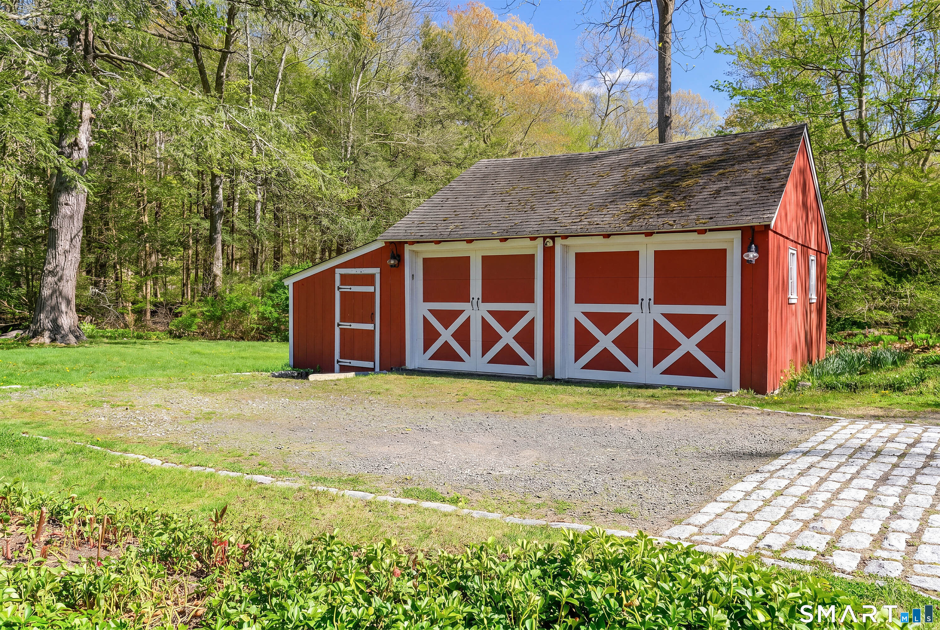 6 High Rock Road Property Photo 28