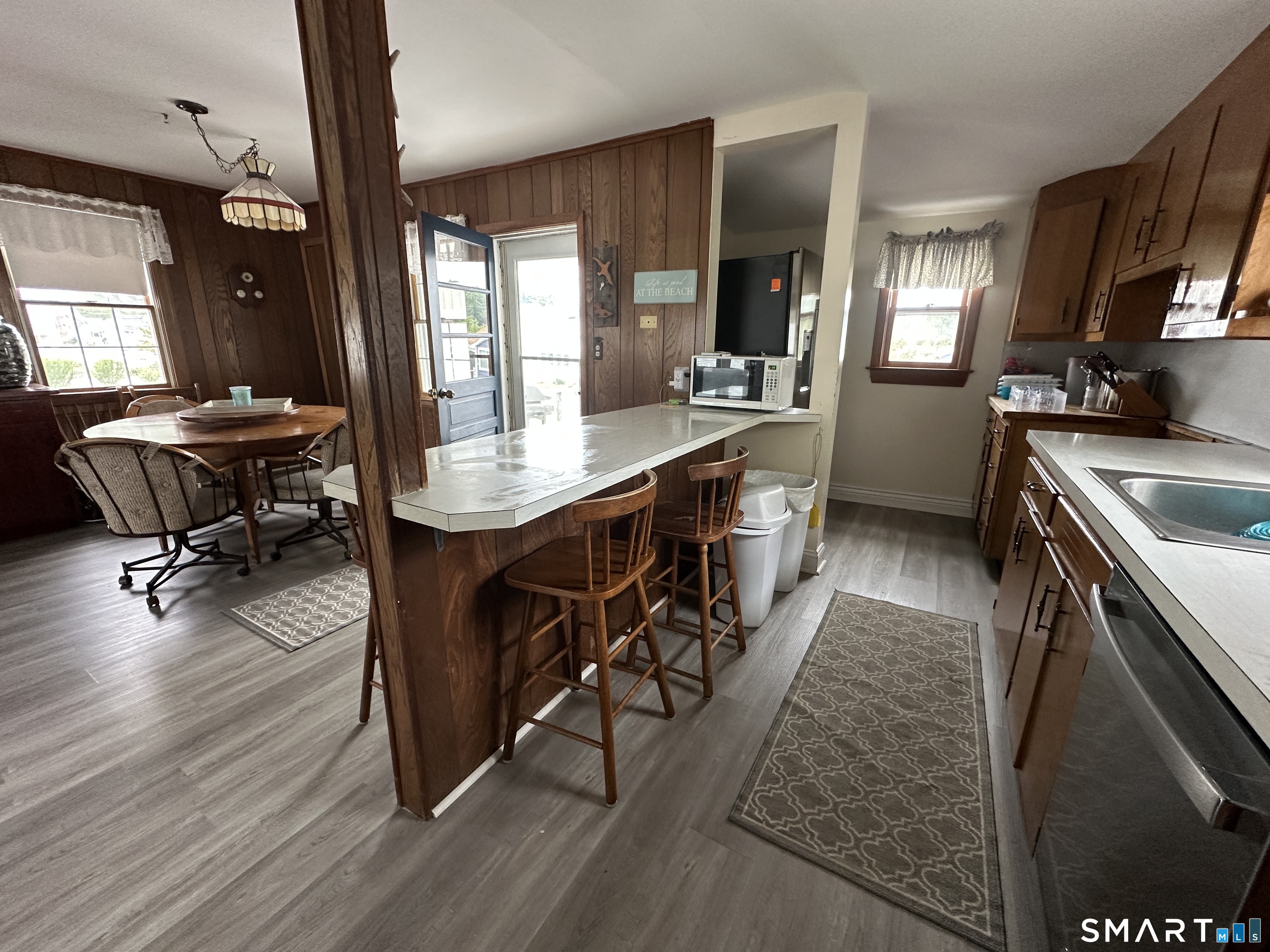 37 Seaside Lane Property Photo 10