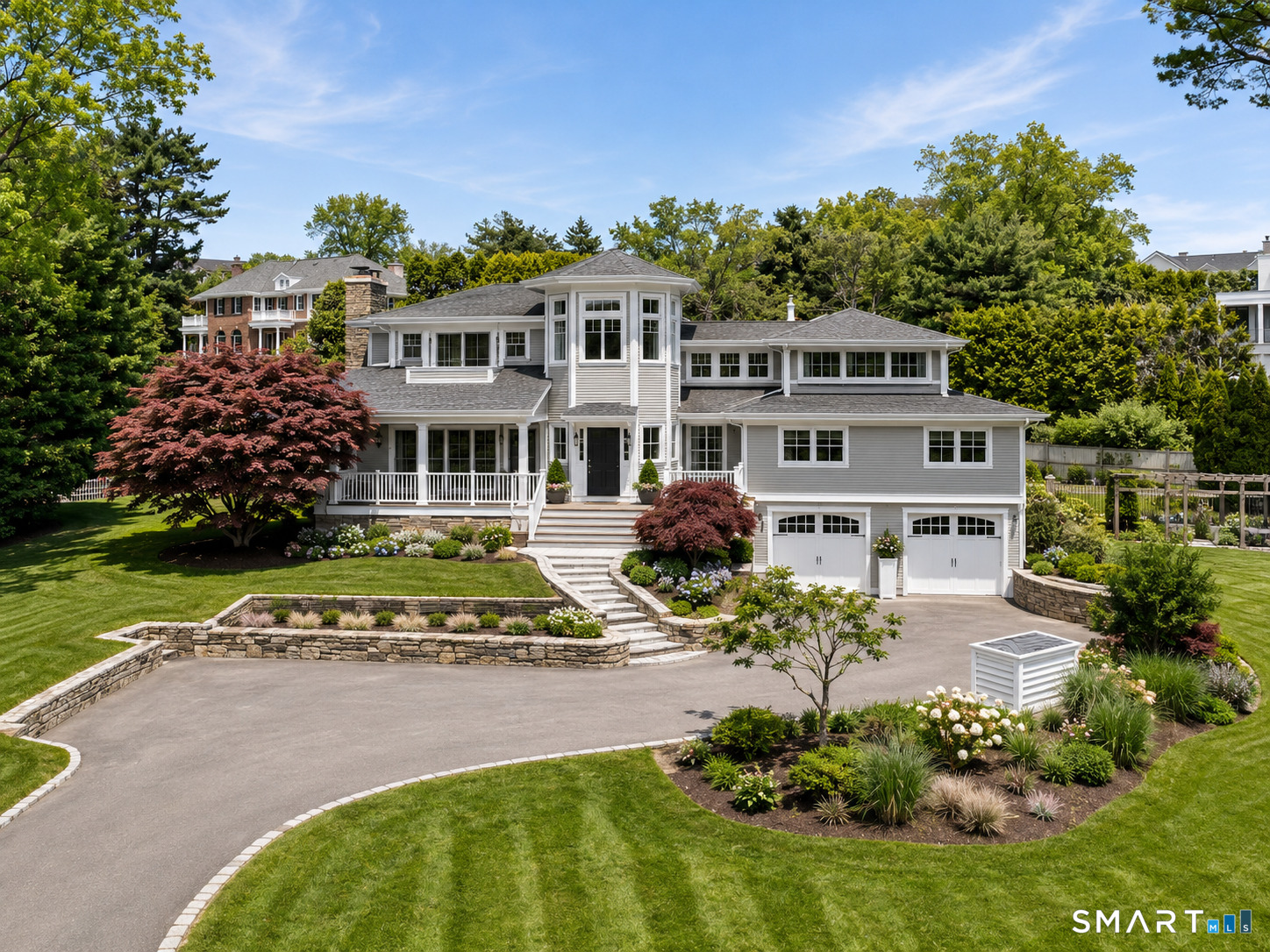 9 Bluewater Hill Property Photo 1
