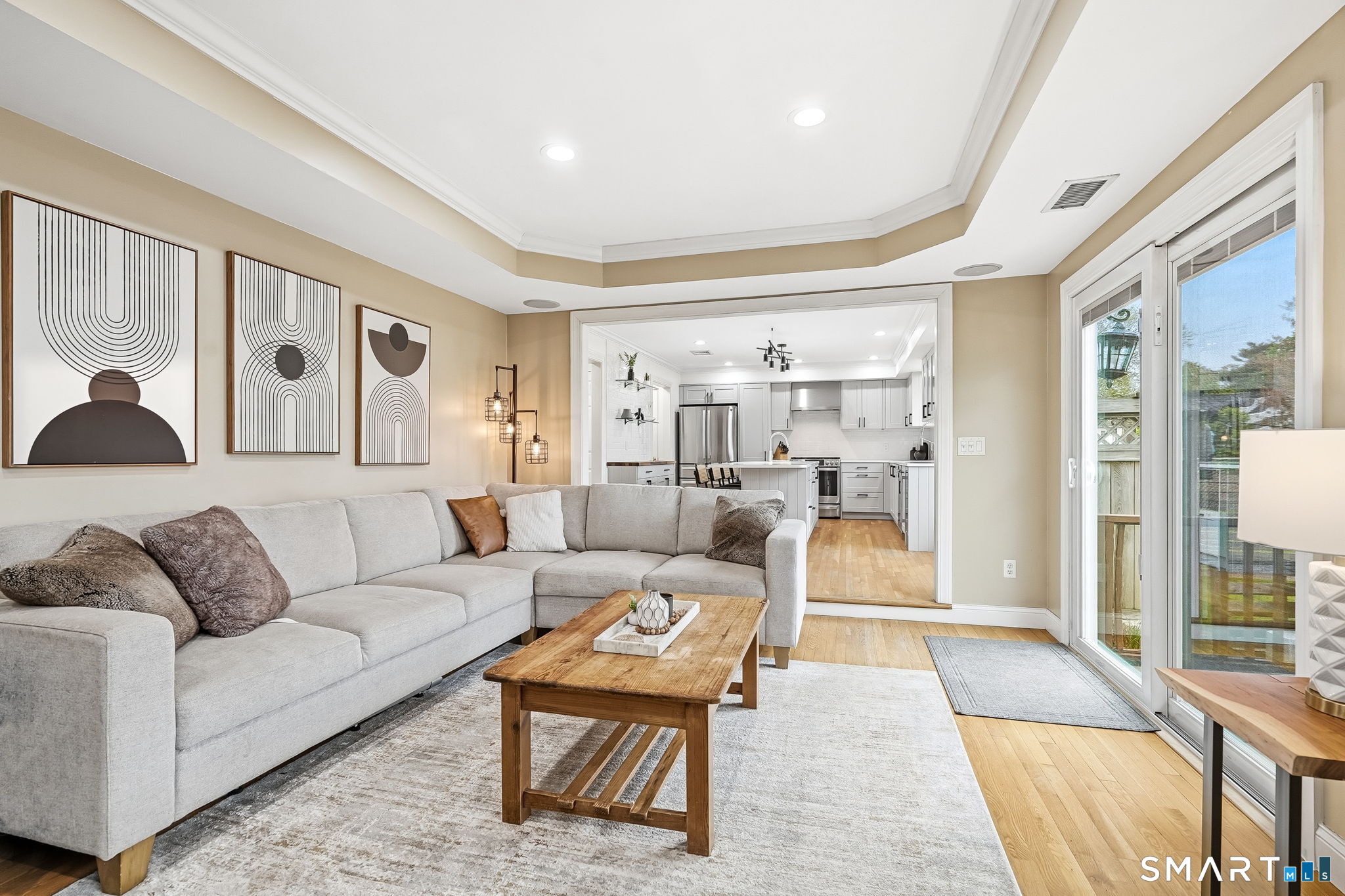 80 Third Avenue Property Photo 16