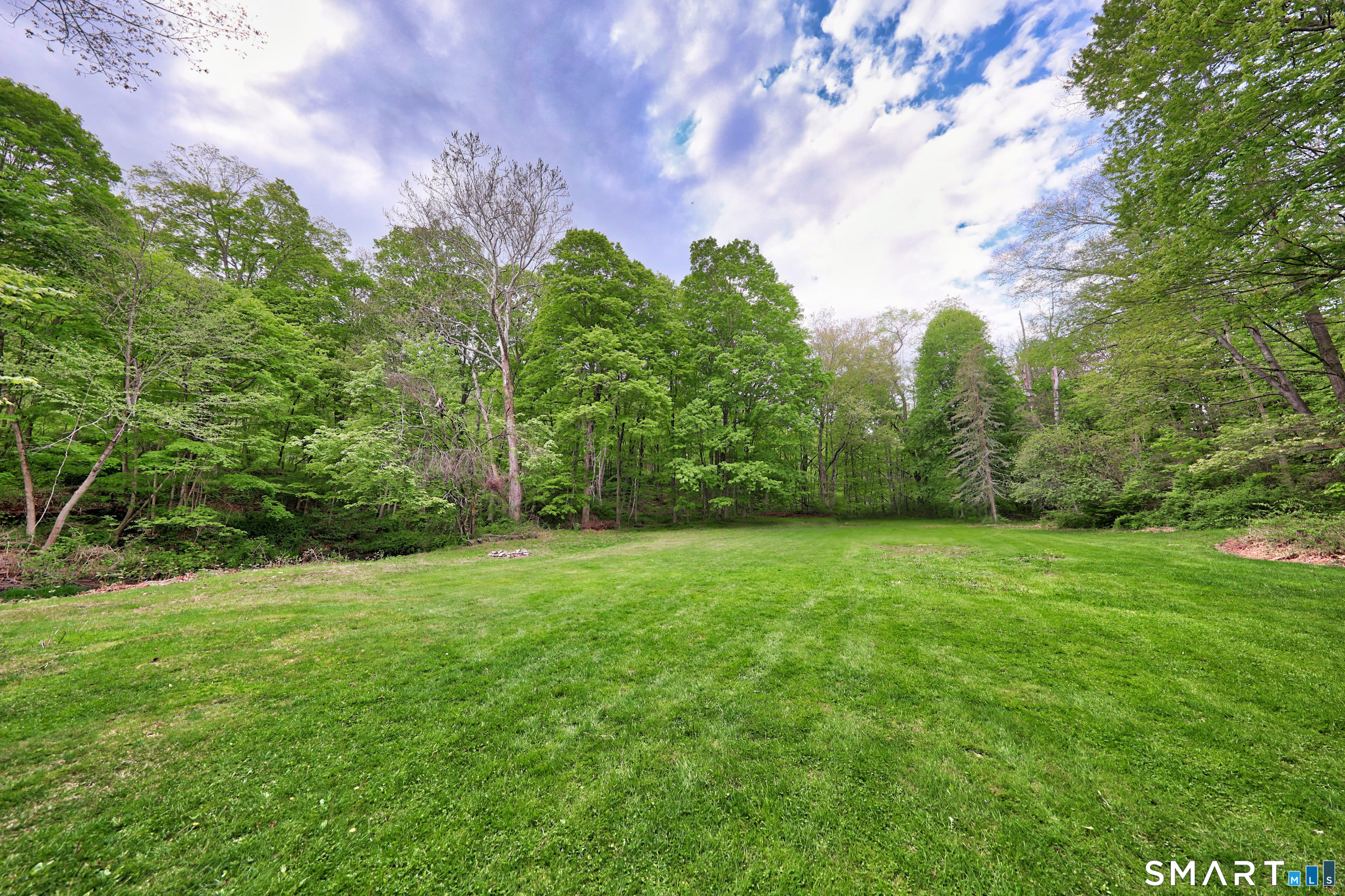 261 Litchfield Street Property Photo 1
