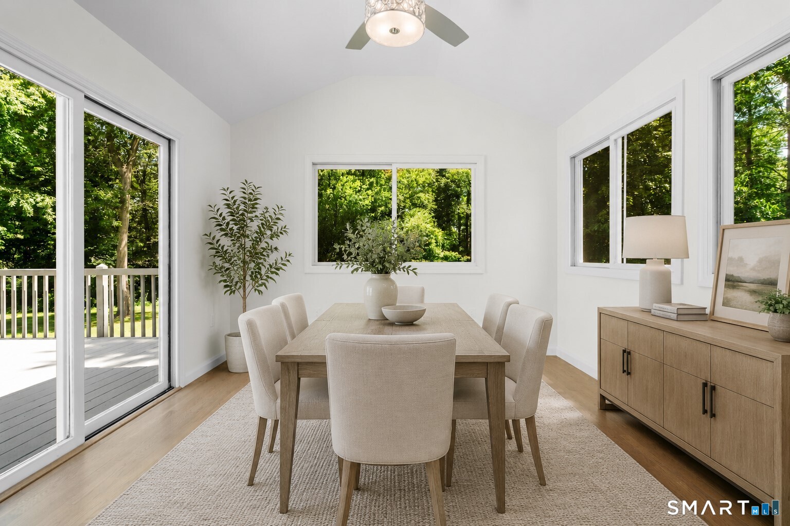 8 Ground Pine Road Property Photo 12