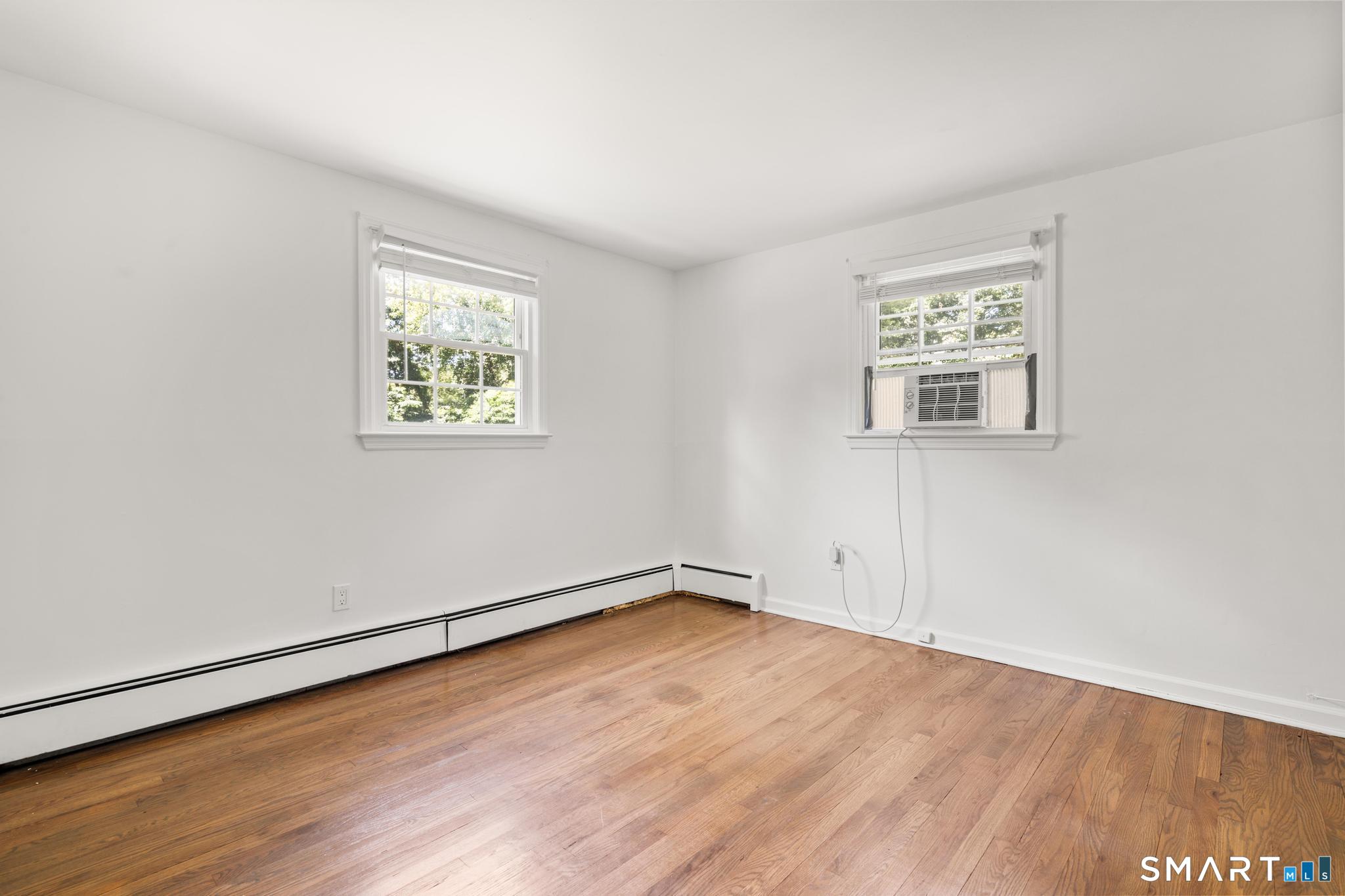 8 Ground Pine Road Property Photo 18