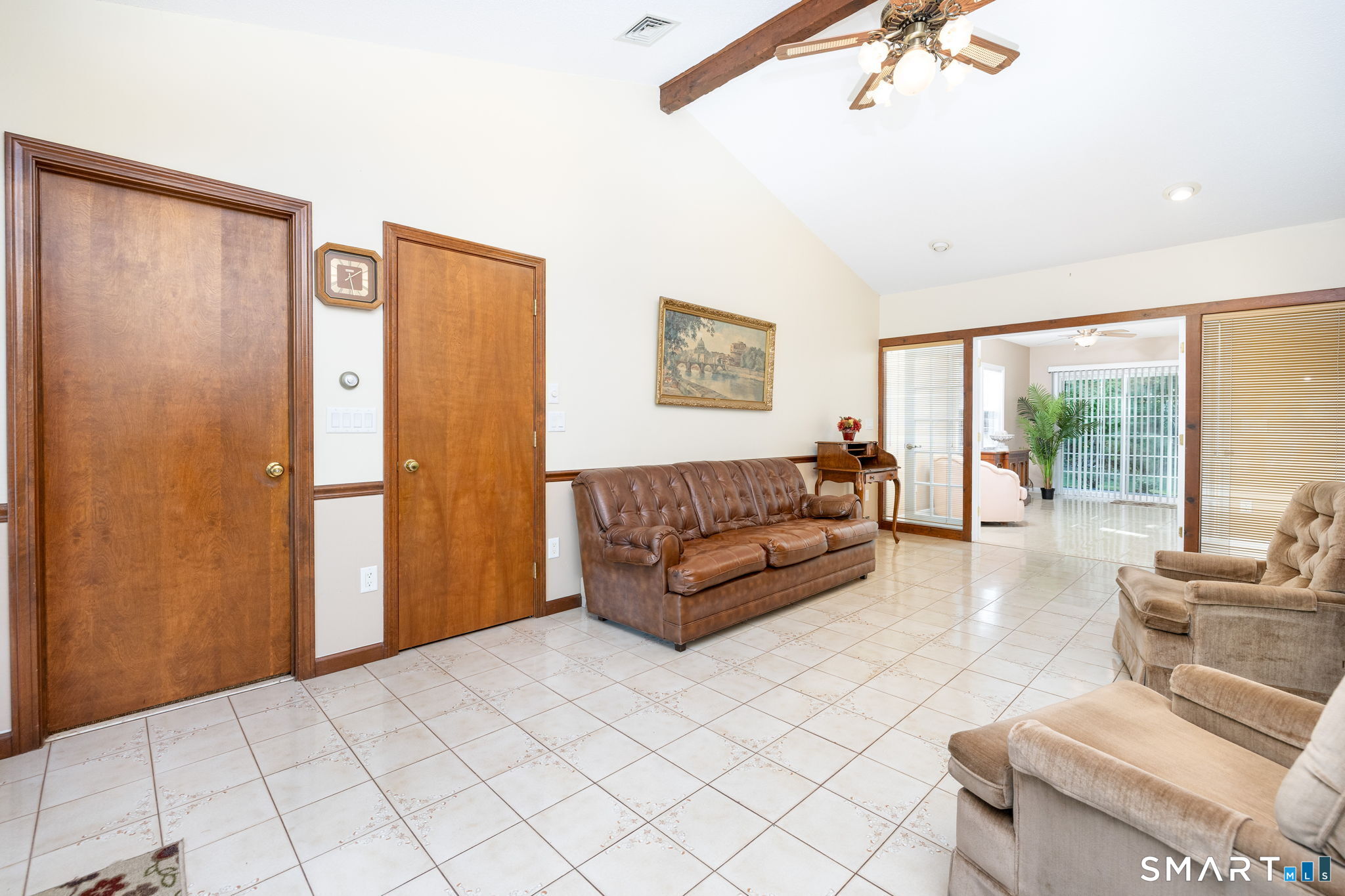 101 Collier Road Property Photo 11
