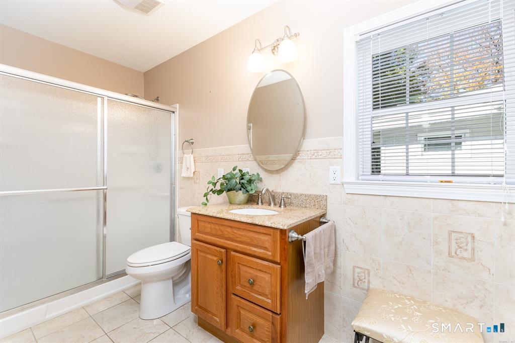 101 Collier Road Property Photo 13