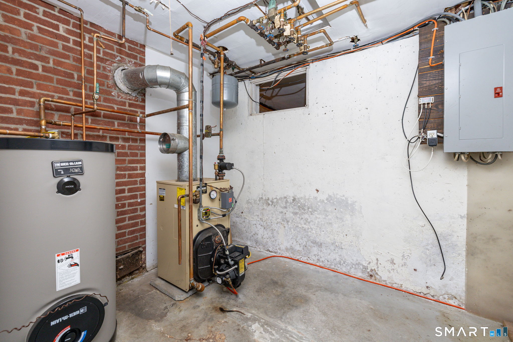 101 Collier Road Property Photo 26