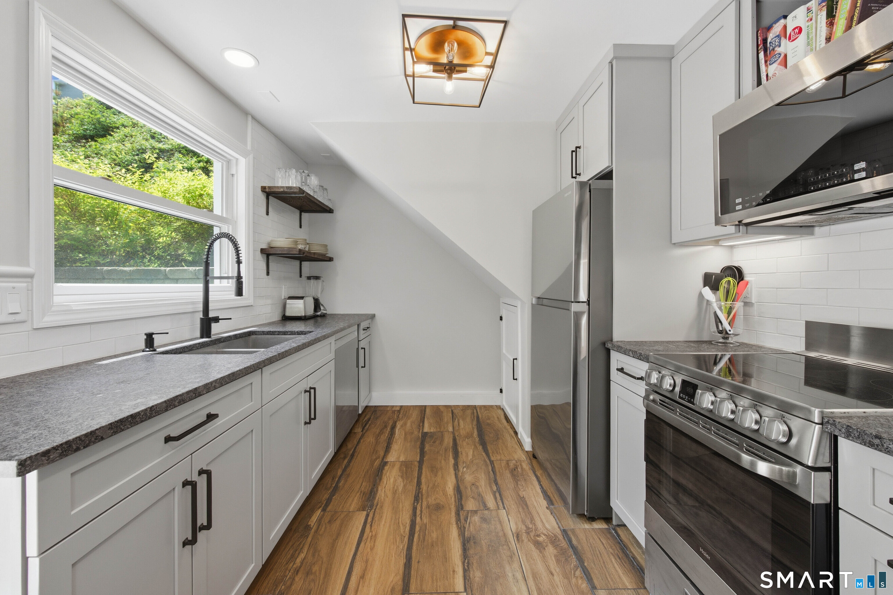 51 Cornell Road Property Photo 17