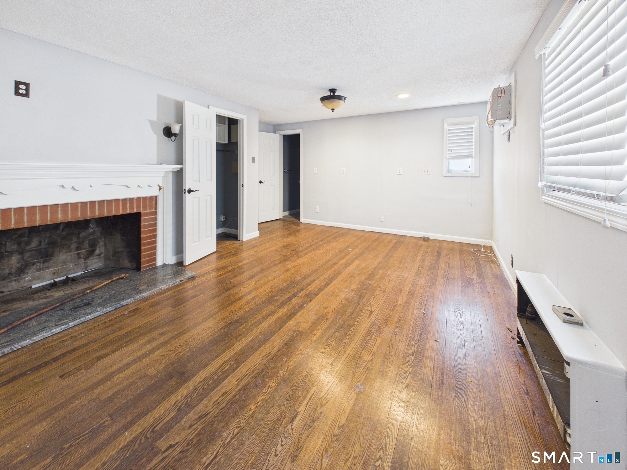 24175422 Property Photo 9