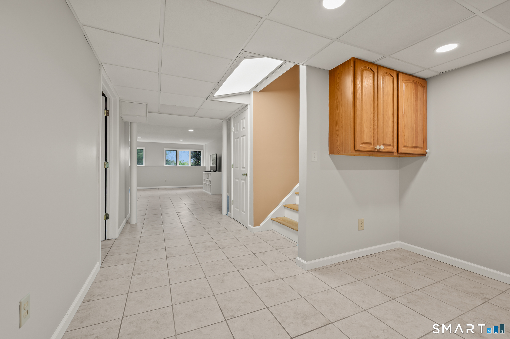 2 Executive Hill Road Property Photo 28