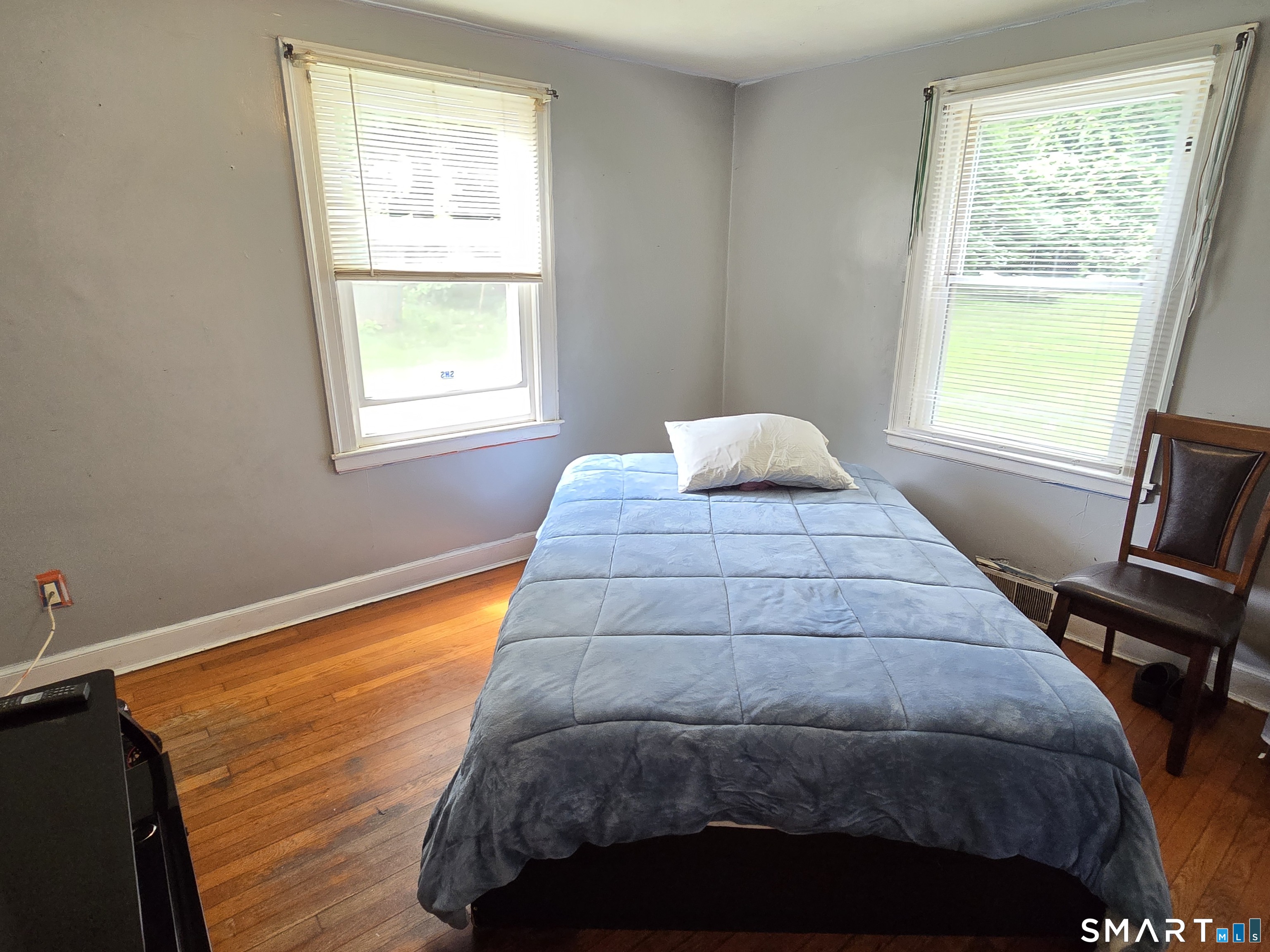 2711 Main Street Property Photo 8