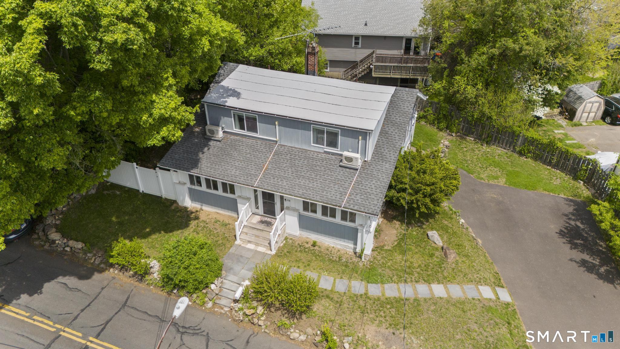 278 Cedar West Street Property Photo 4