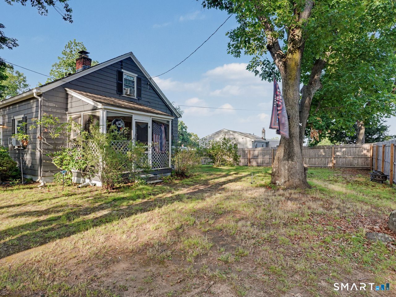 2 Forest North Circle Property Photo 27