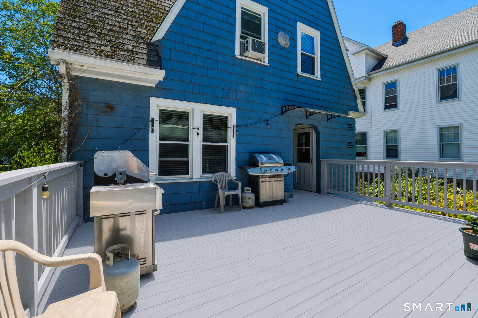 1390 Boulevard Property Photo 4